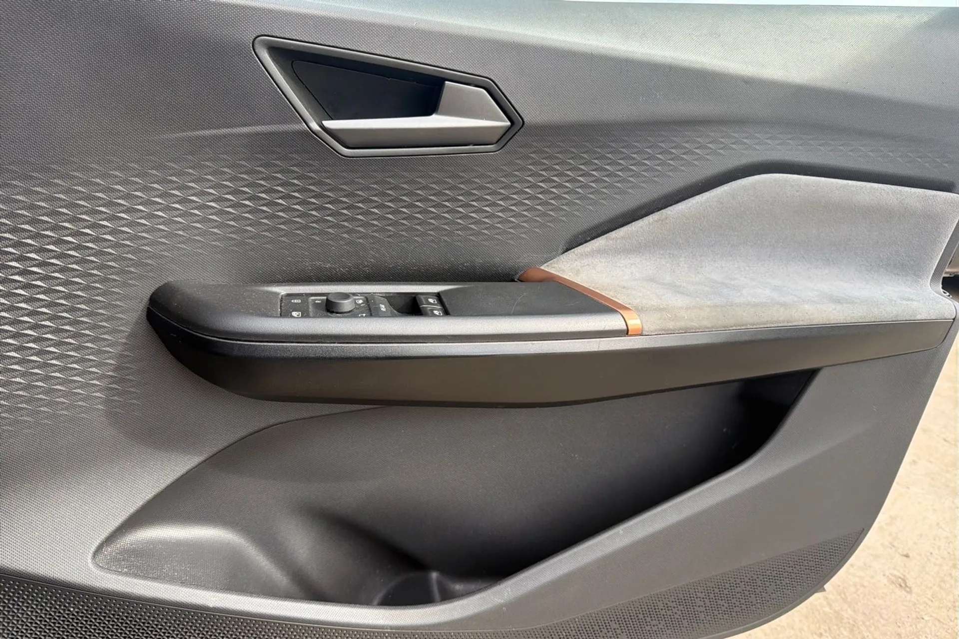2023 CUPRA BORN 2023 CUPRA BORN