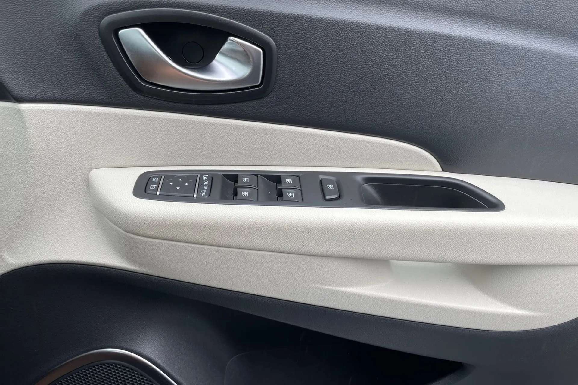 2019 RENAULT CAPTUR 2019 RENAULT CAPTUR