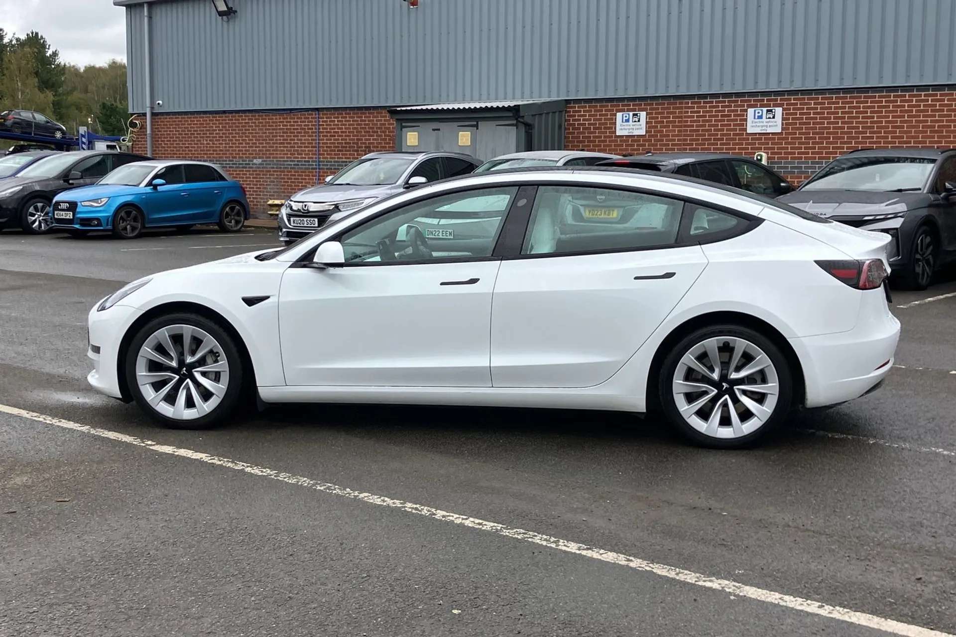 2021 TESLA MODEL 3 2021 TESLA MODEL 3