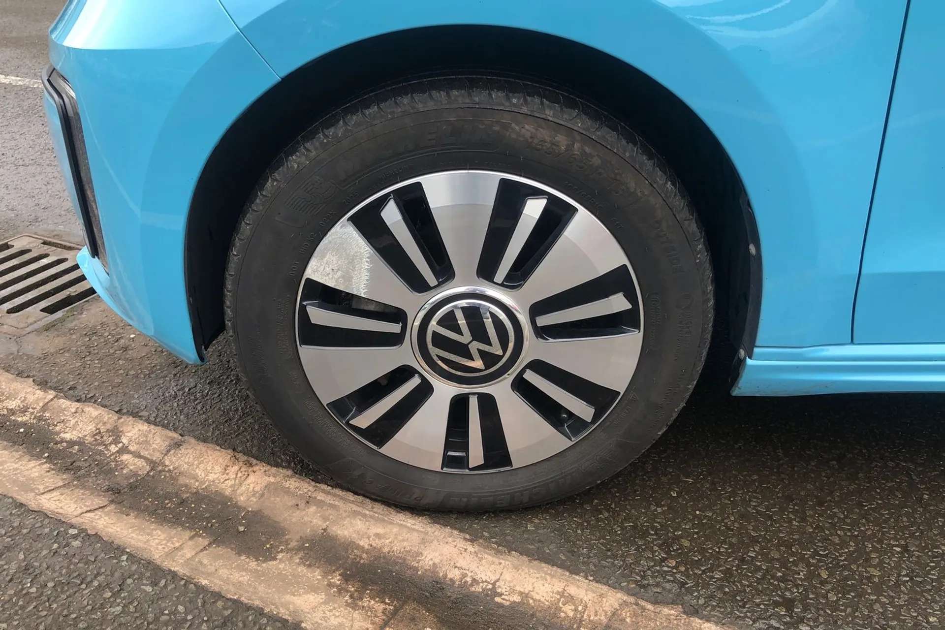 2023 VOLKSWAGEN UP 2023 VOLKSWAGEN UP