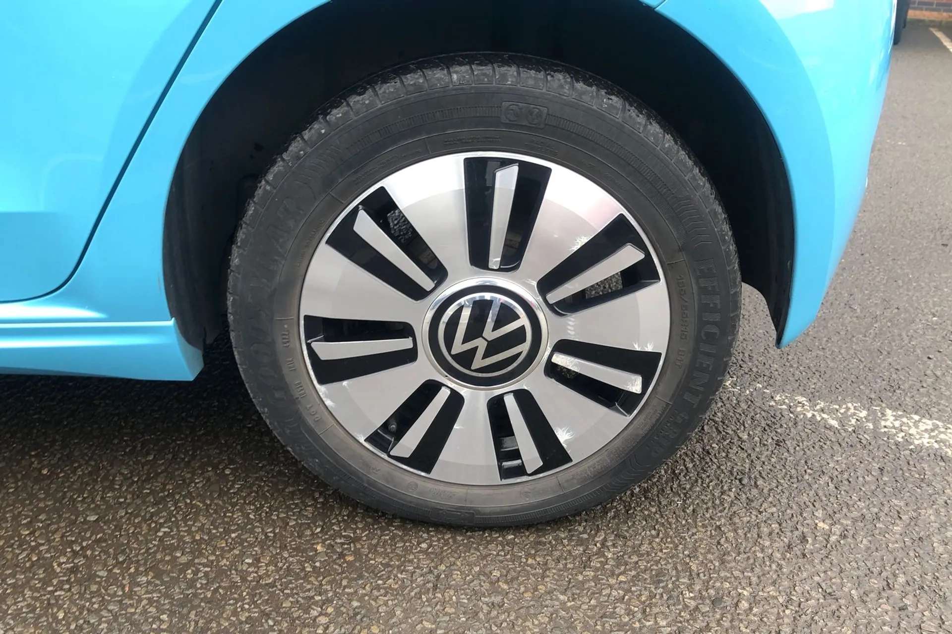 2023 VOLKSWAGEN UP 2023 VOLKSWAGEN UP