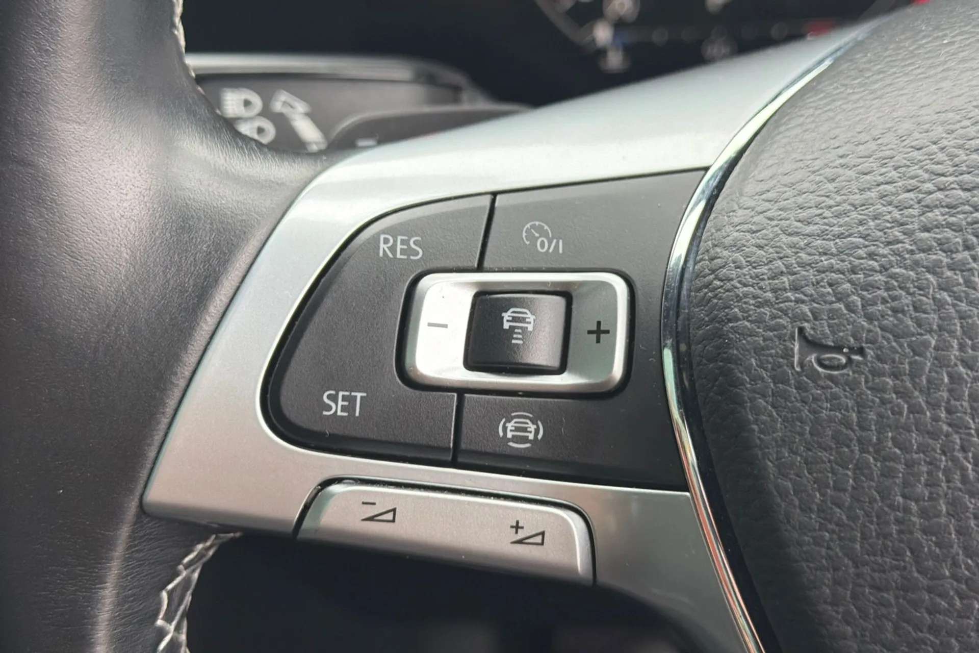 2018 VOLKSWAGEN TOUAREG 2018 VOLKSWAGEN TOUAREG