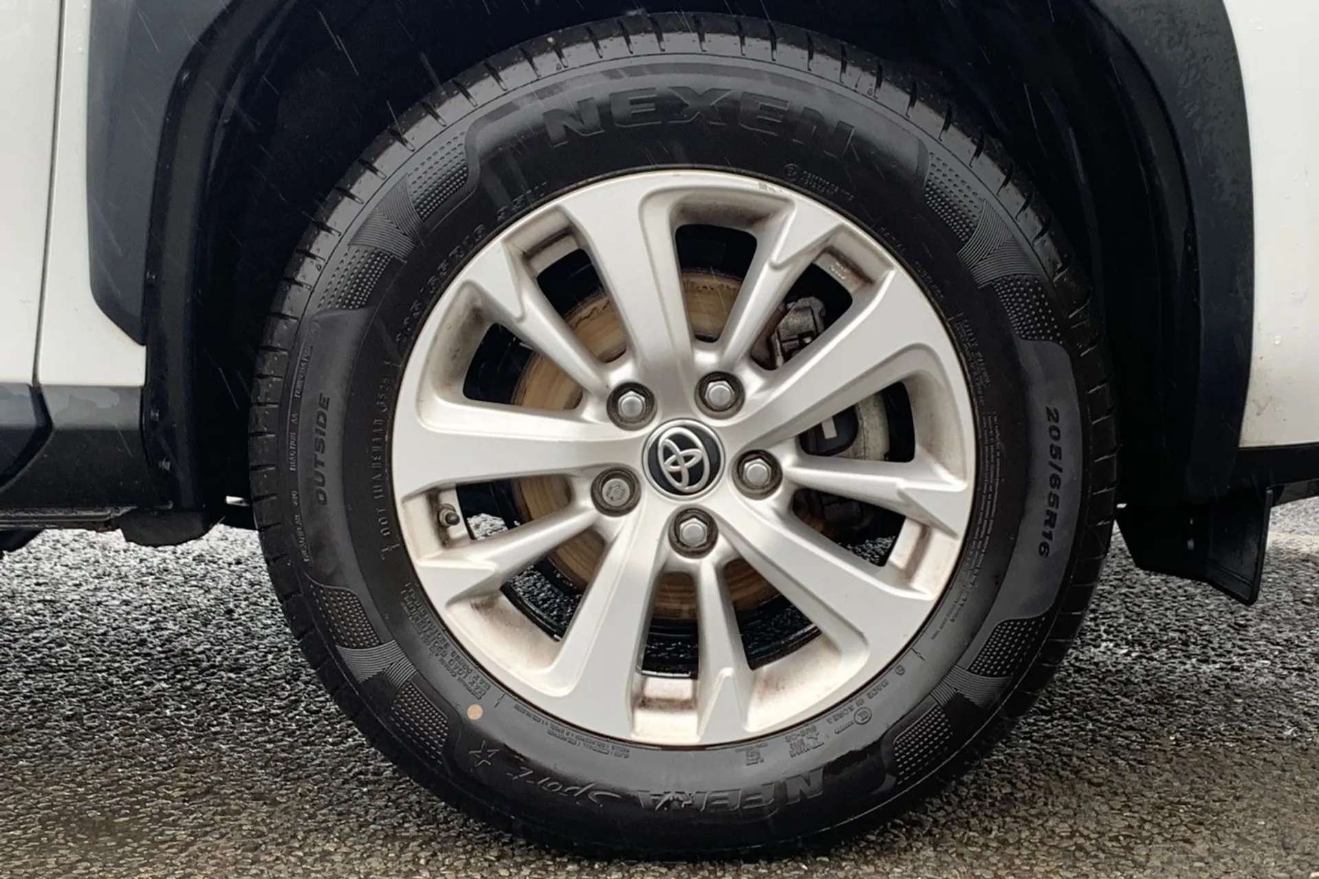 2024 TOYOTA YARIS CROSS 2024 TOYOTA YARIS CROSS