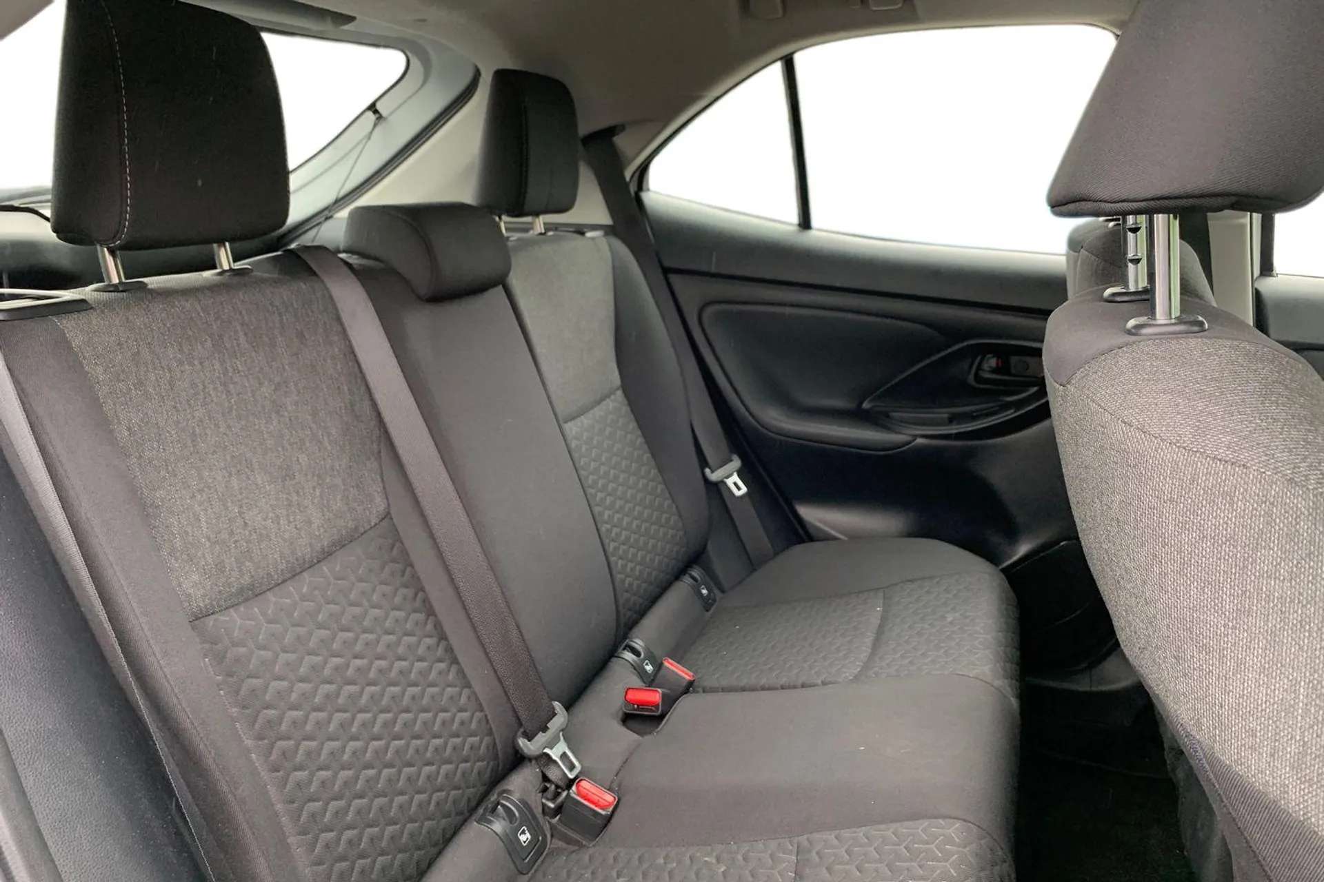 2024 TOYOTA YARIS CROSS 2024 TOYOTA YARIS CROSS