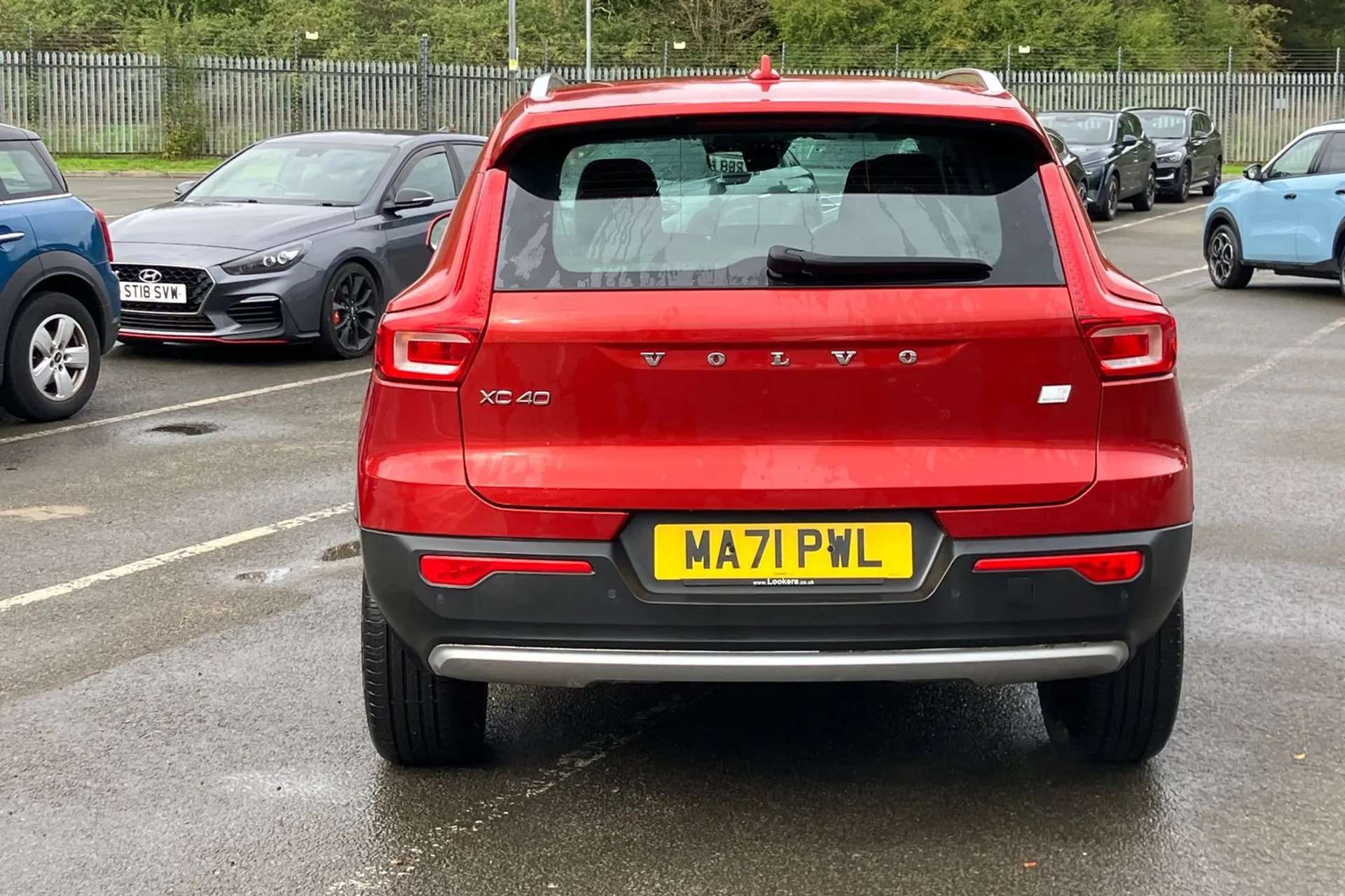 2021 VOLVO XC40 2021 VOLVO XC40