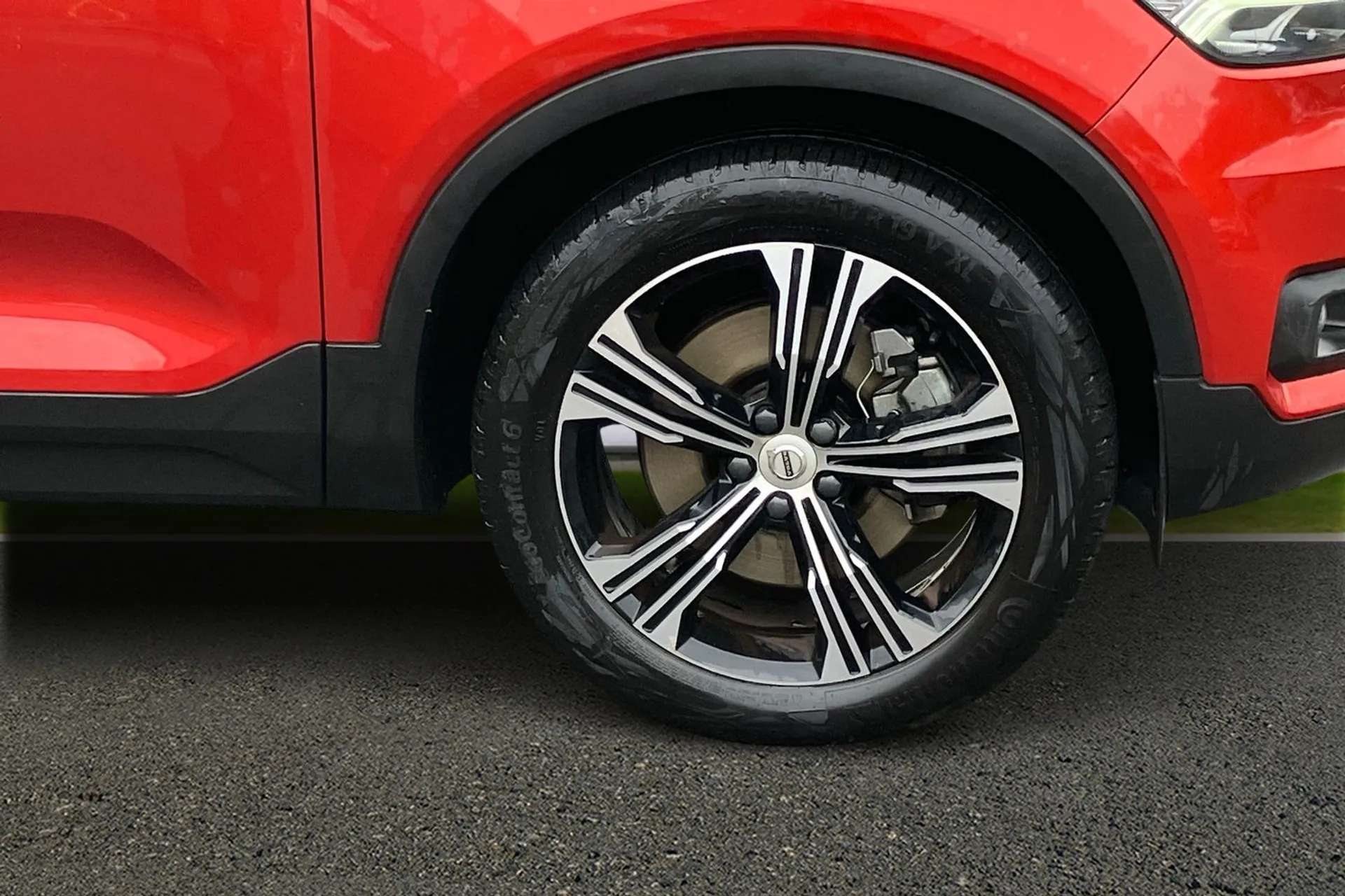 2021 VOLVO XC40 2021 VOLVO XC40