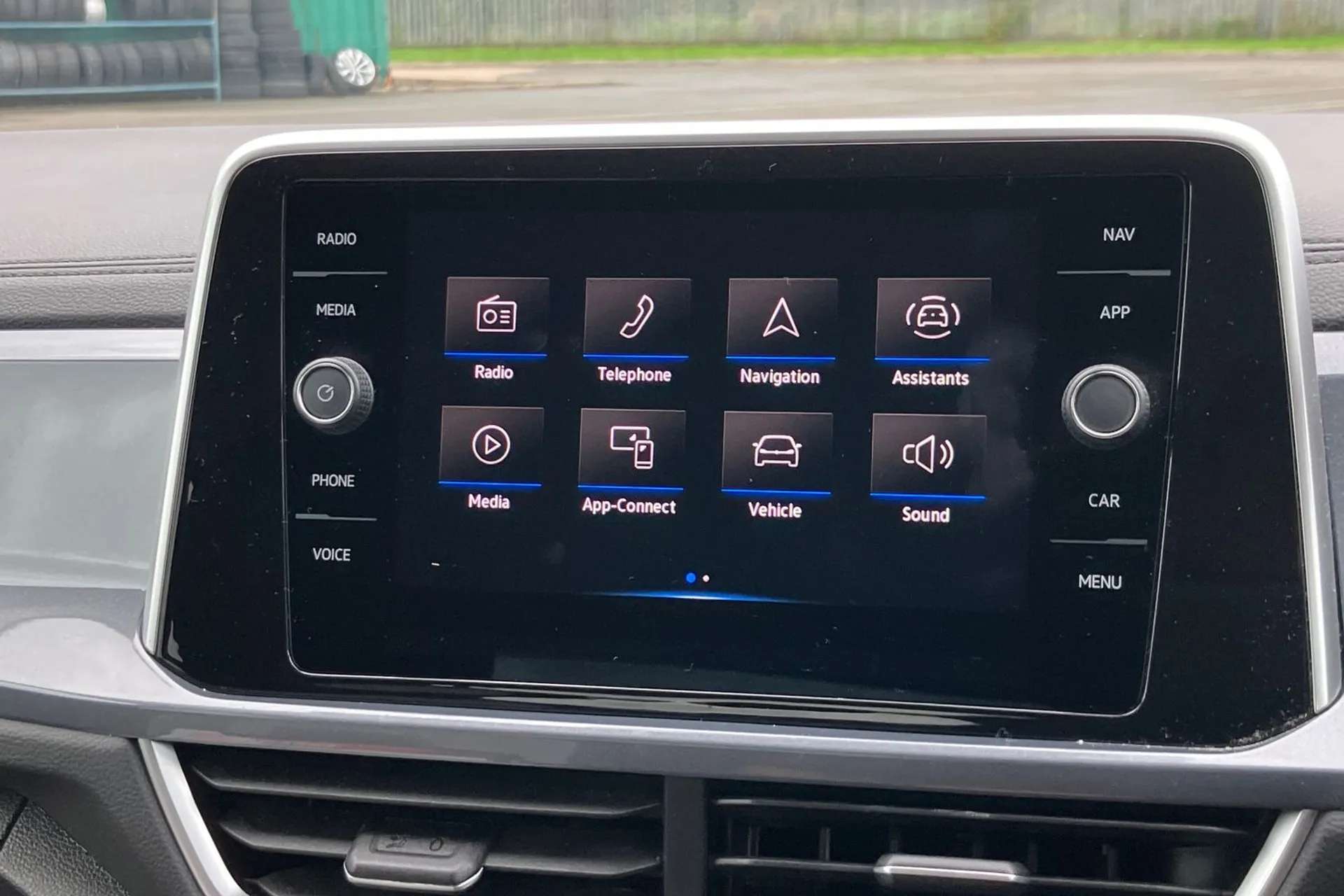 2023 VOLKSWAGEN T-ROC 2023 VOLKSWAGEN T-ROC