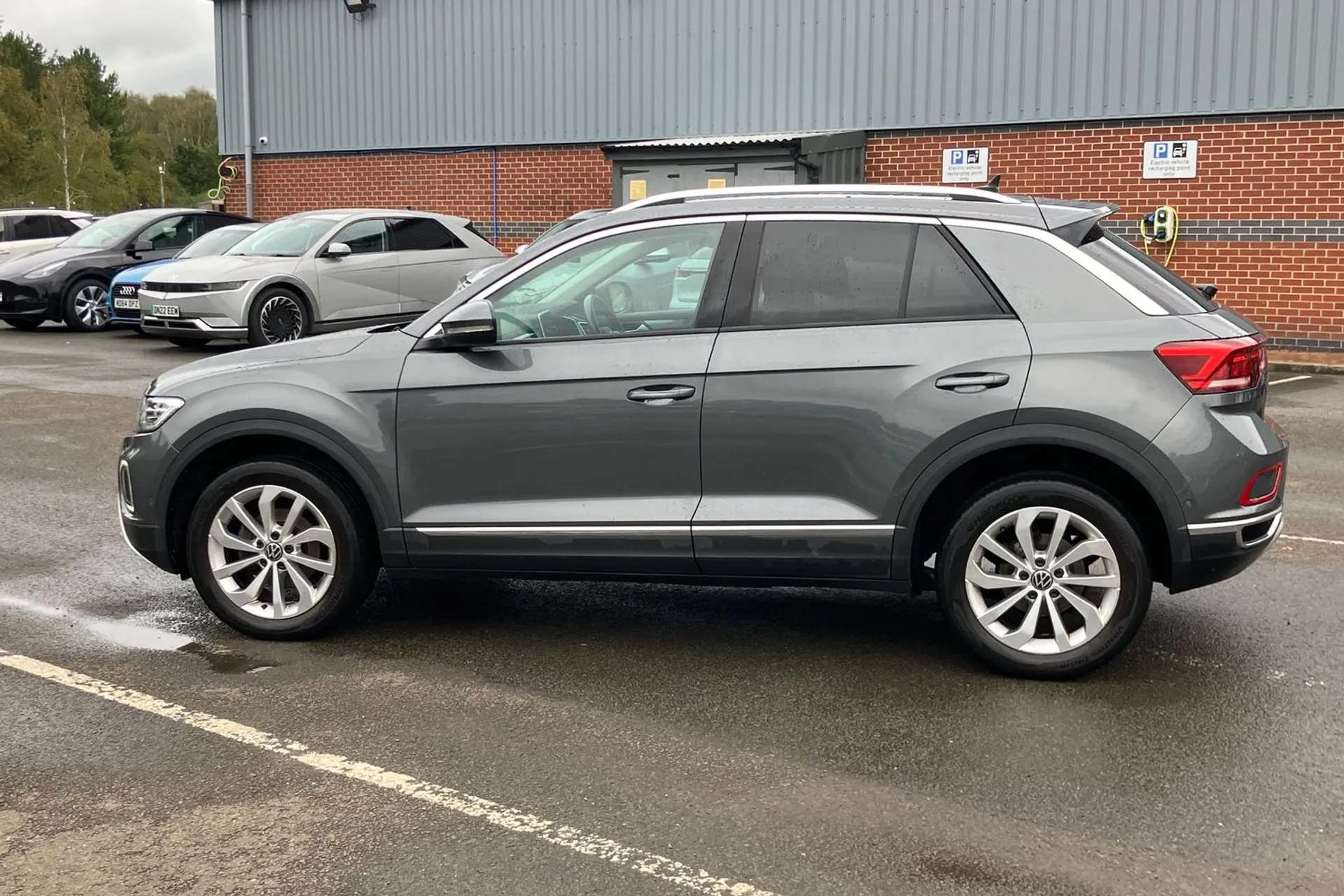 2023 VOLKSWAGEN T-ROC 2023 VOLKSWAGEN T-ROC