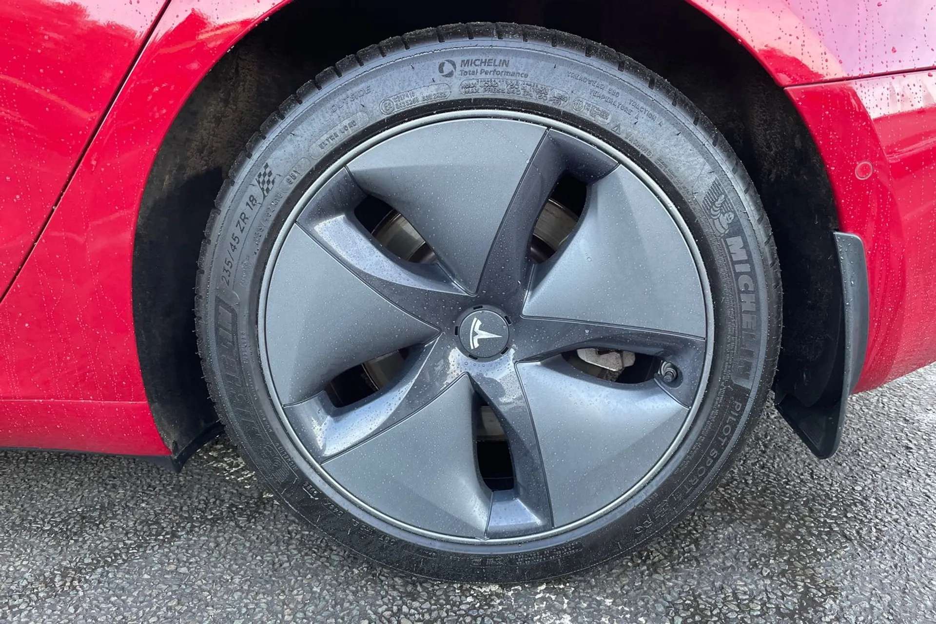 2019 TESLA MODEL 3 2019 TESLA MODEL 3