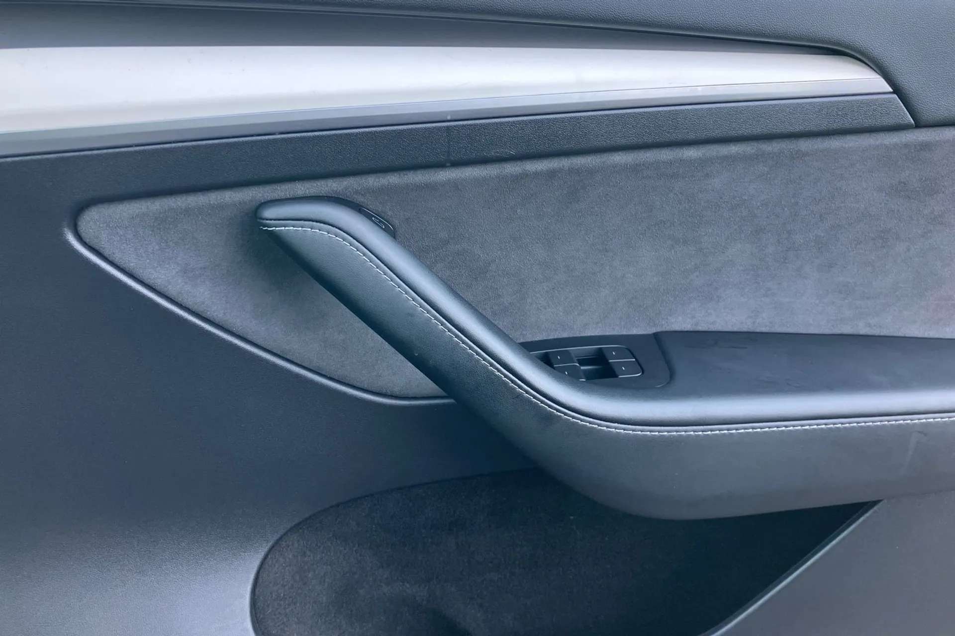 2022 TESLA MODEL Y 2022 TESLA MODEL Y