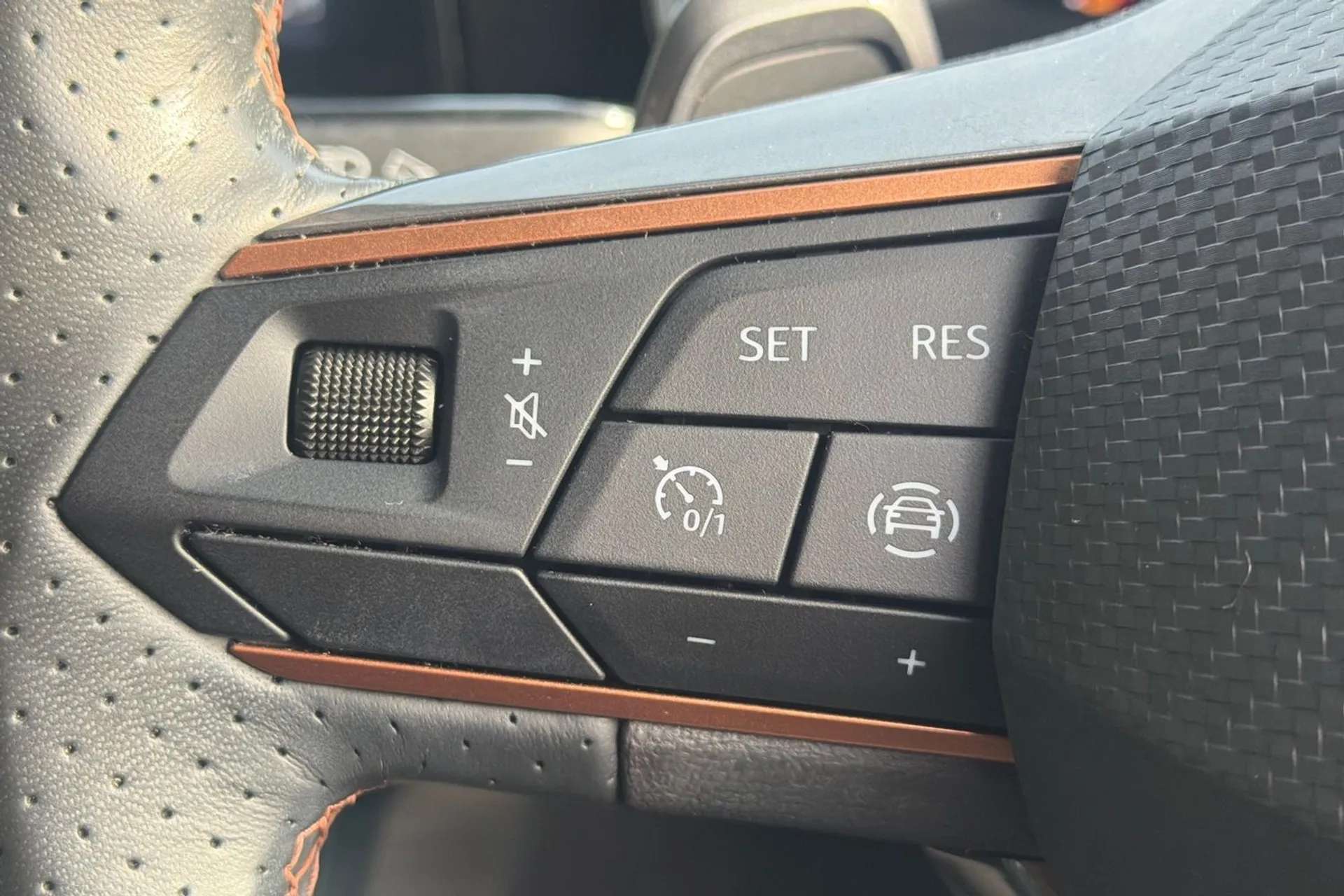 2023 CUPRA LEON 2023 CUPRA LEON