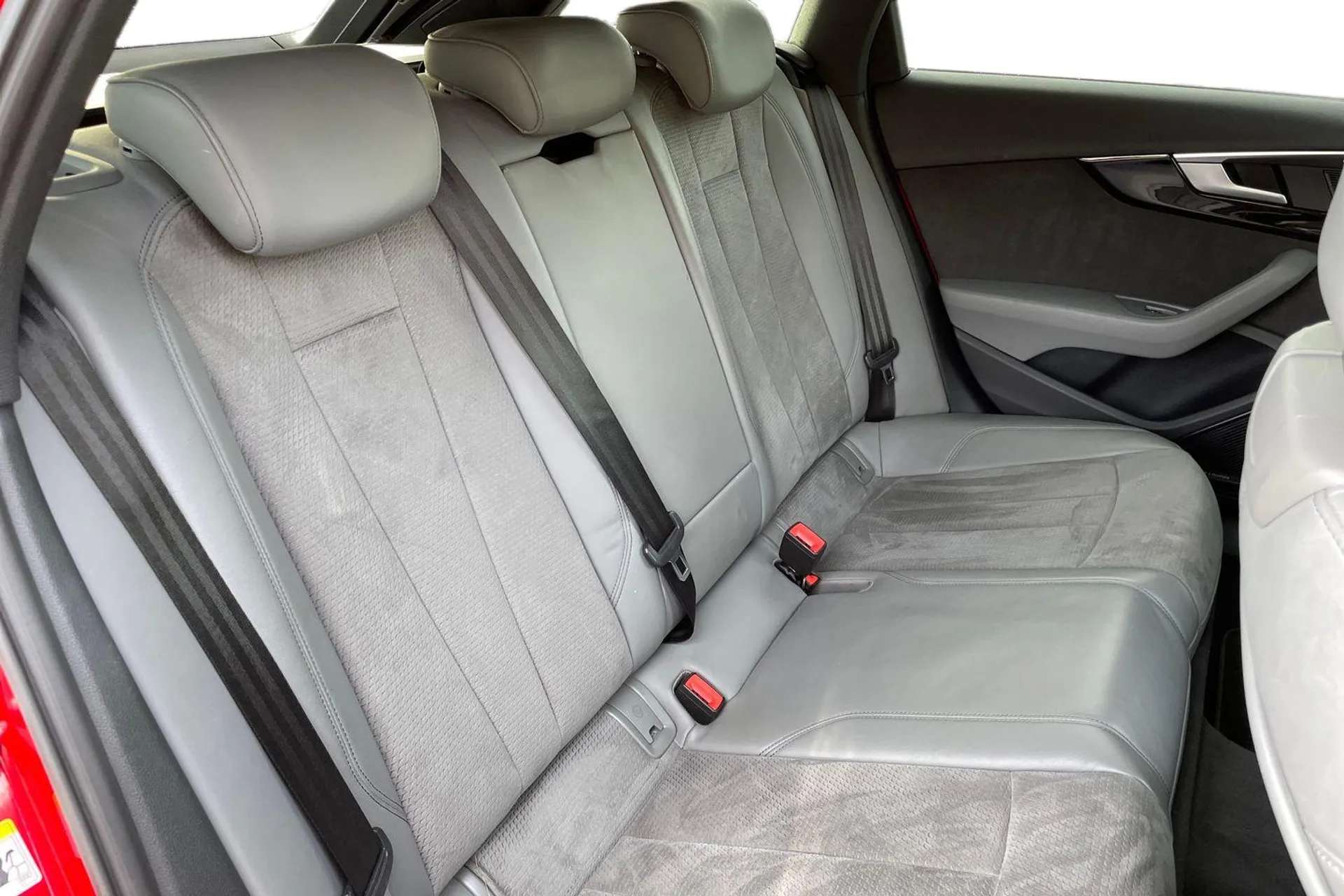 2019 AUDI A4 2019 AUDI A4