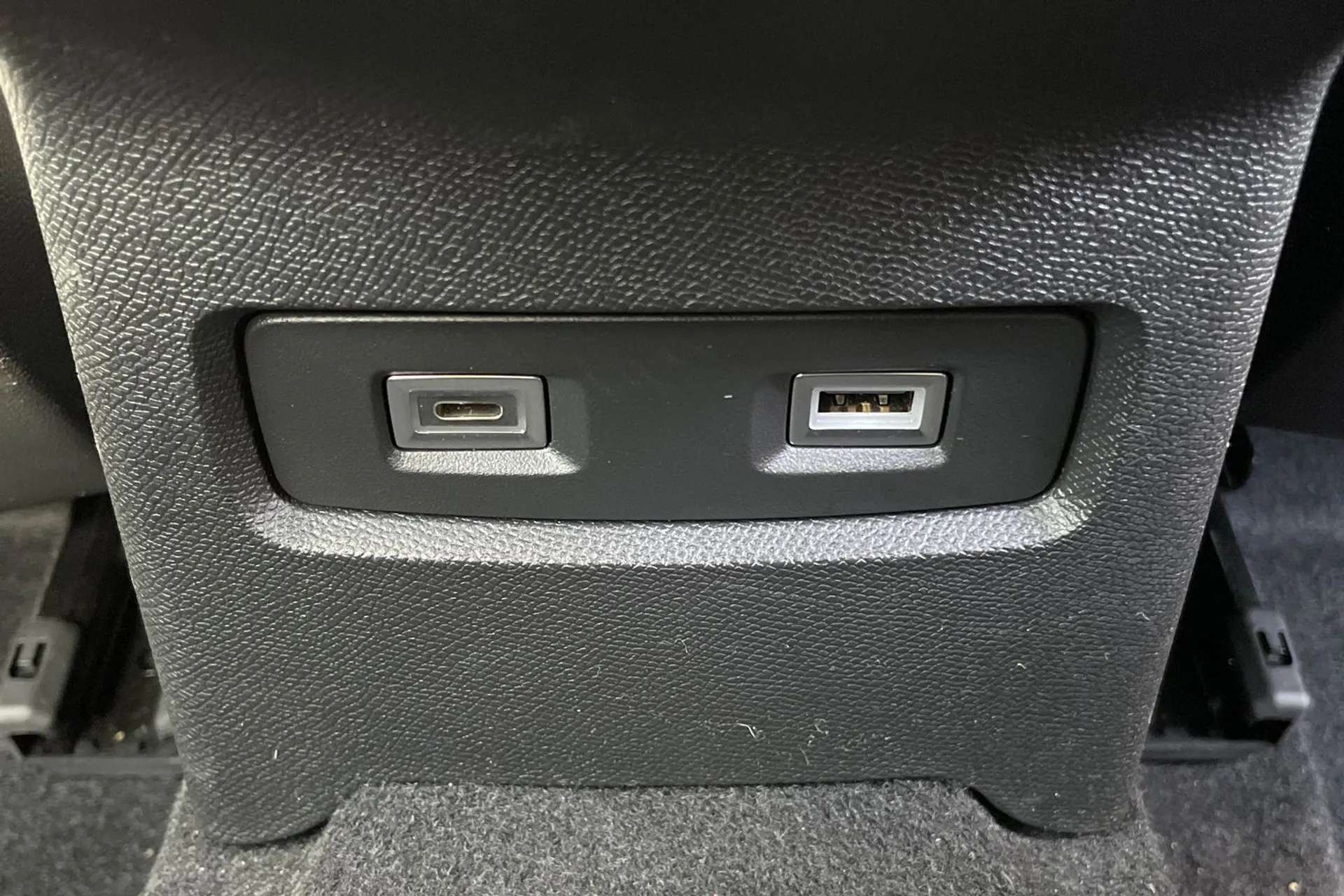 2024 CITROEN C4 X 2024 CITROEN C4 X