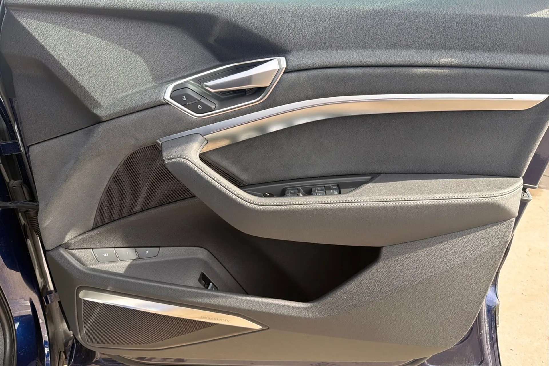2021 AUDI E-TRON 2021 AUDI E-TRON
