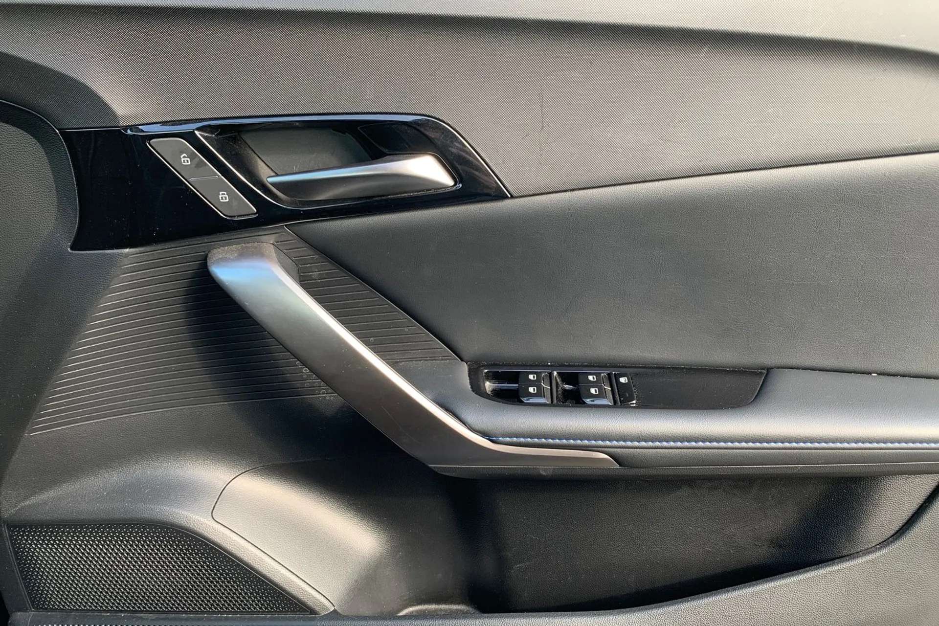 2023 MG MOTOR UK MG4 2023 MG MOTOR UK MG4