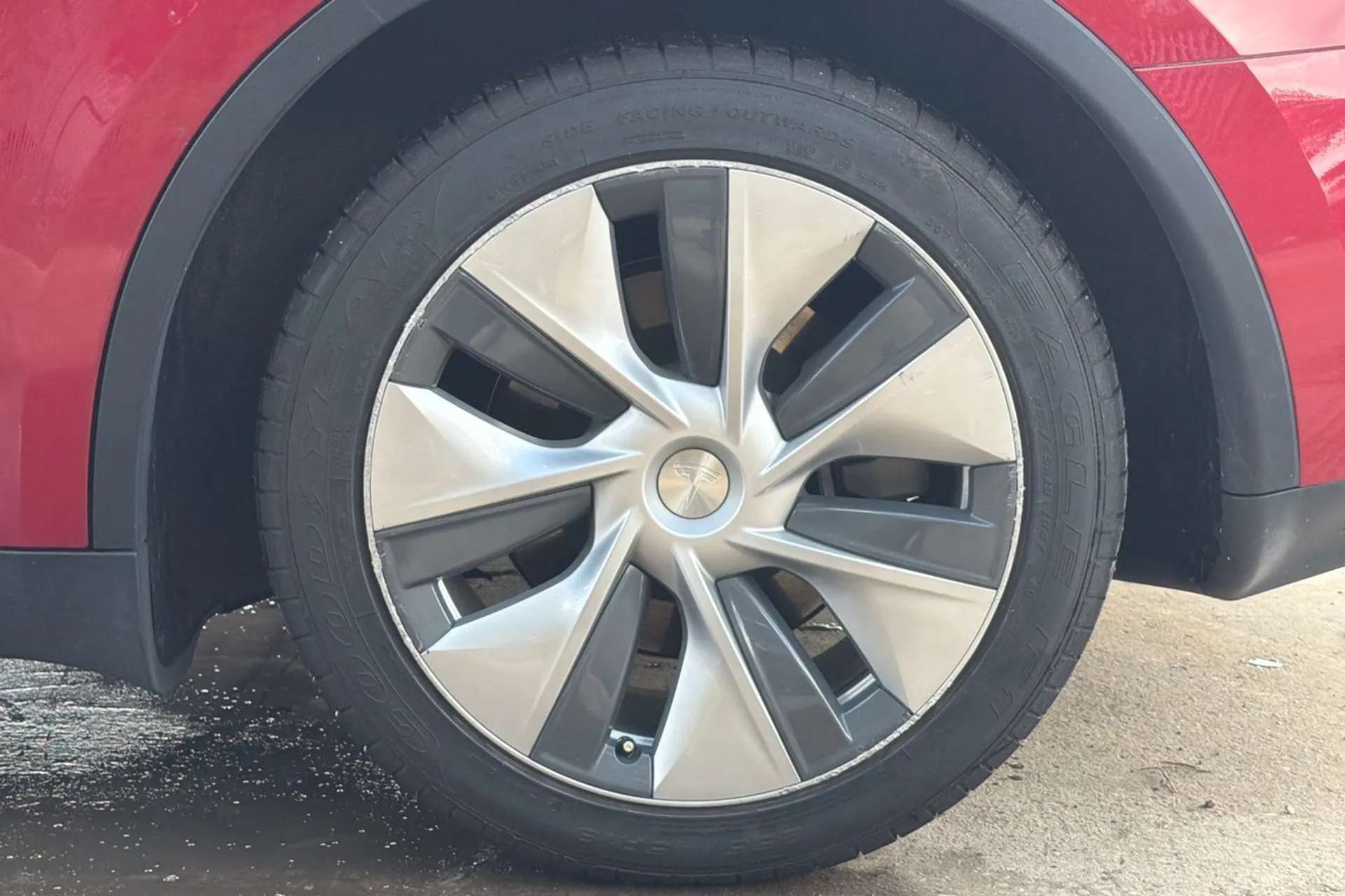 2023 TESLA MODEL Y 2023 TESLA MODEL Y