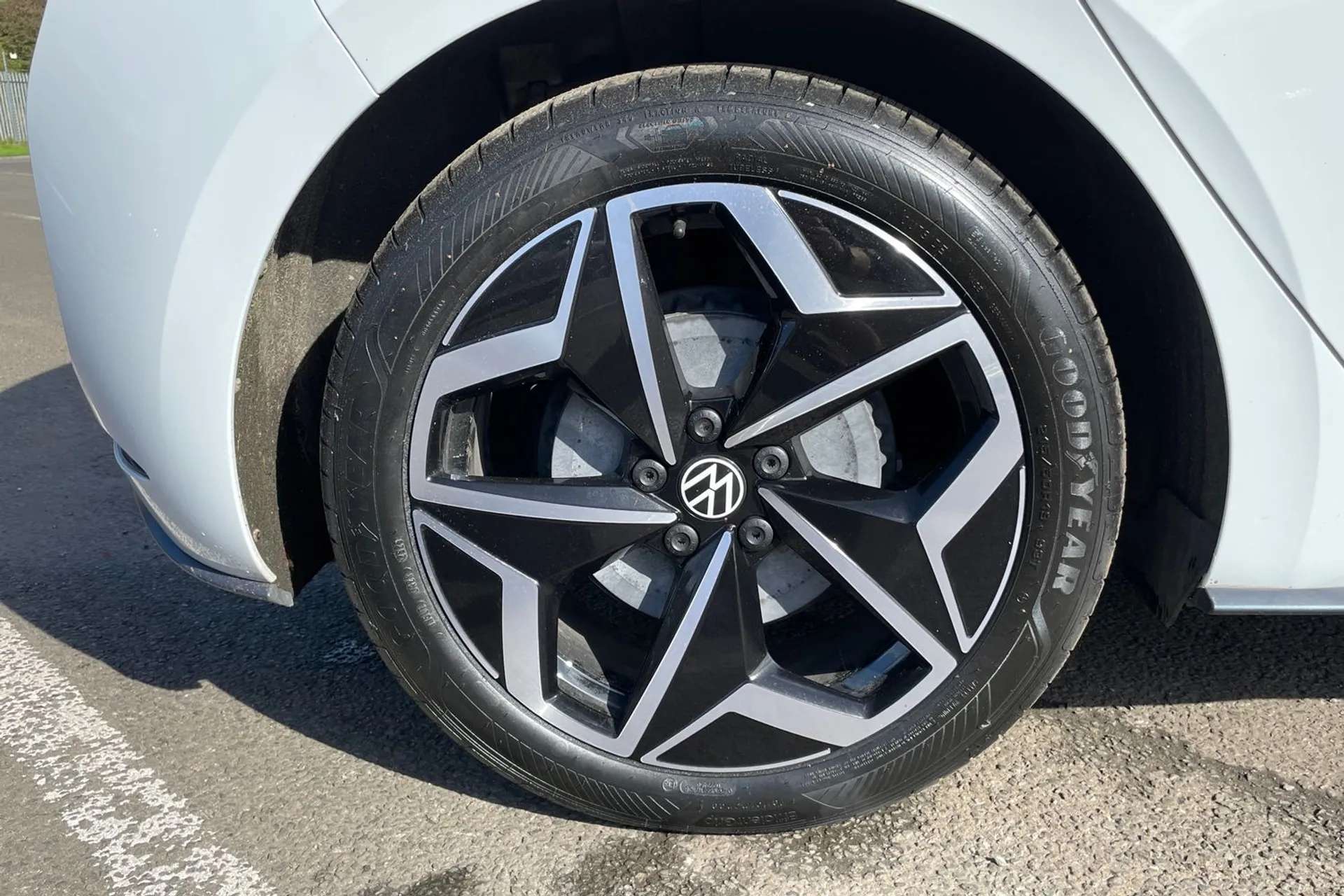 2020 VOLKSWAGEN ID.3 2020 VOLKSWAGEN ID.3