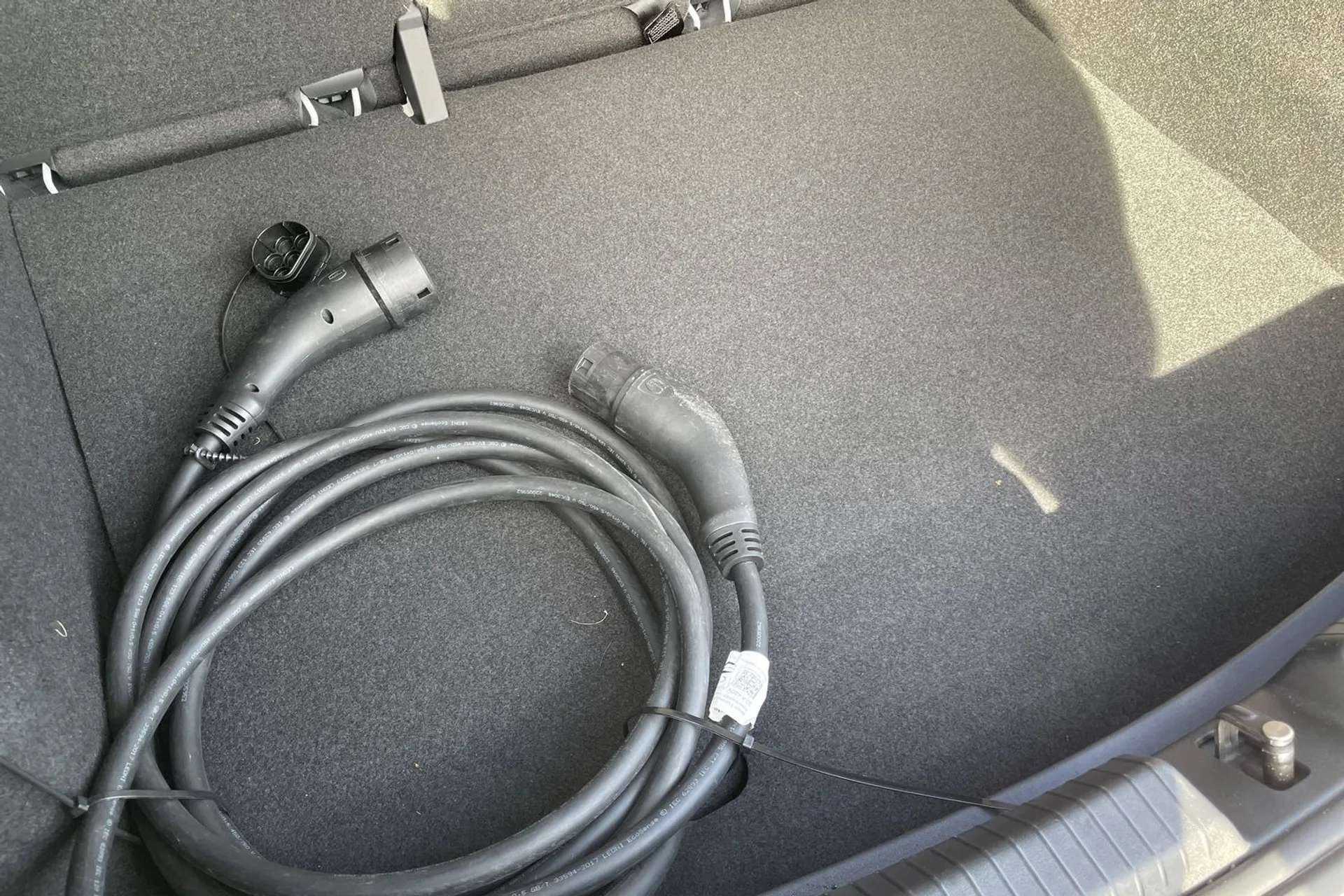 2020 VOLKSWAGEN ID.3 2020 VOLKSWAGEN ID.3