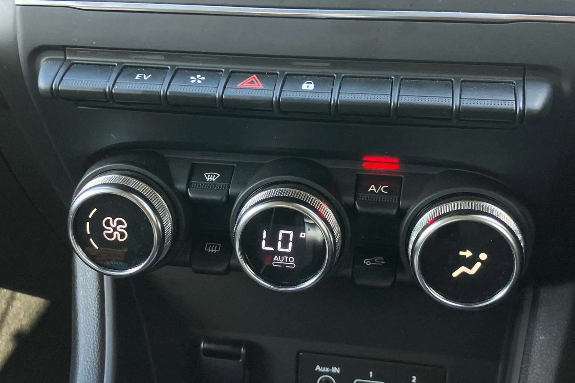 2022 RENAULT CAPTUR 2022 RENAULT CAPTUR