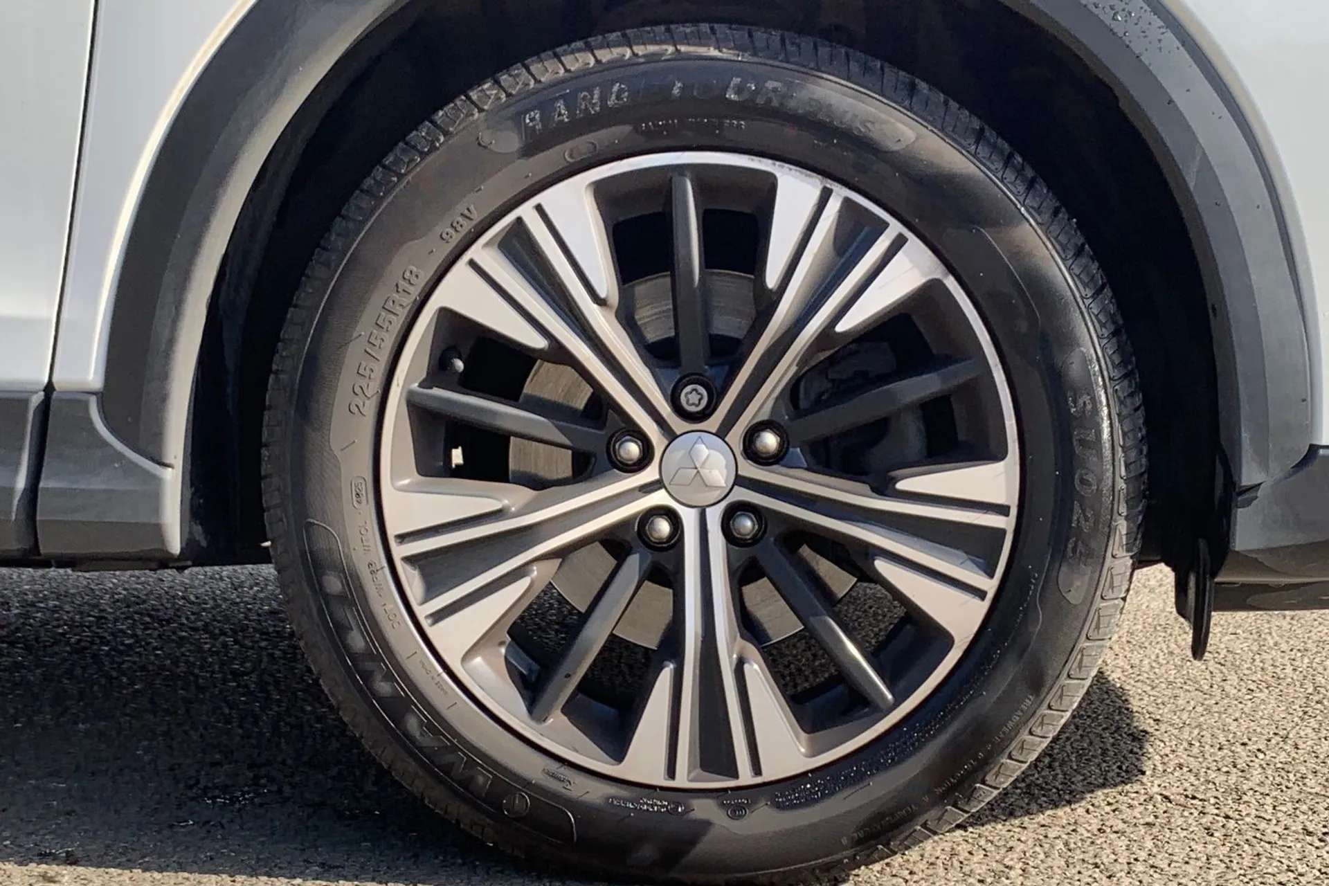 2021 MITSUBISHI ECLIPSE CROSS 2021 MITSUBISHI ECLIPSE CROSS