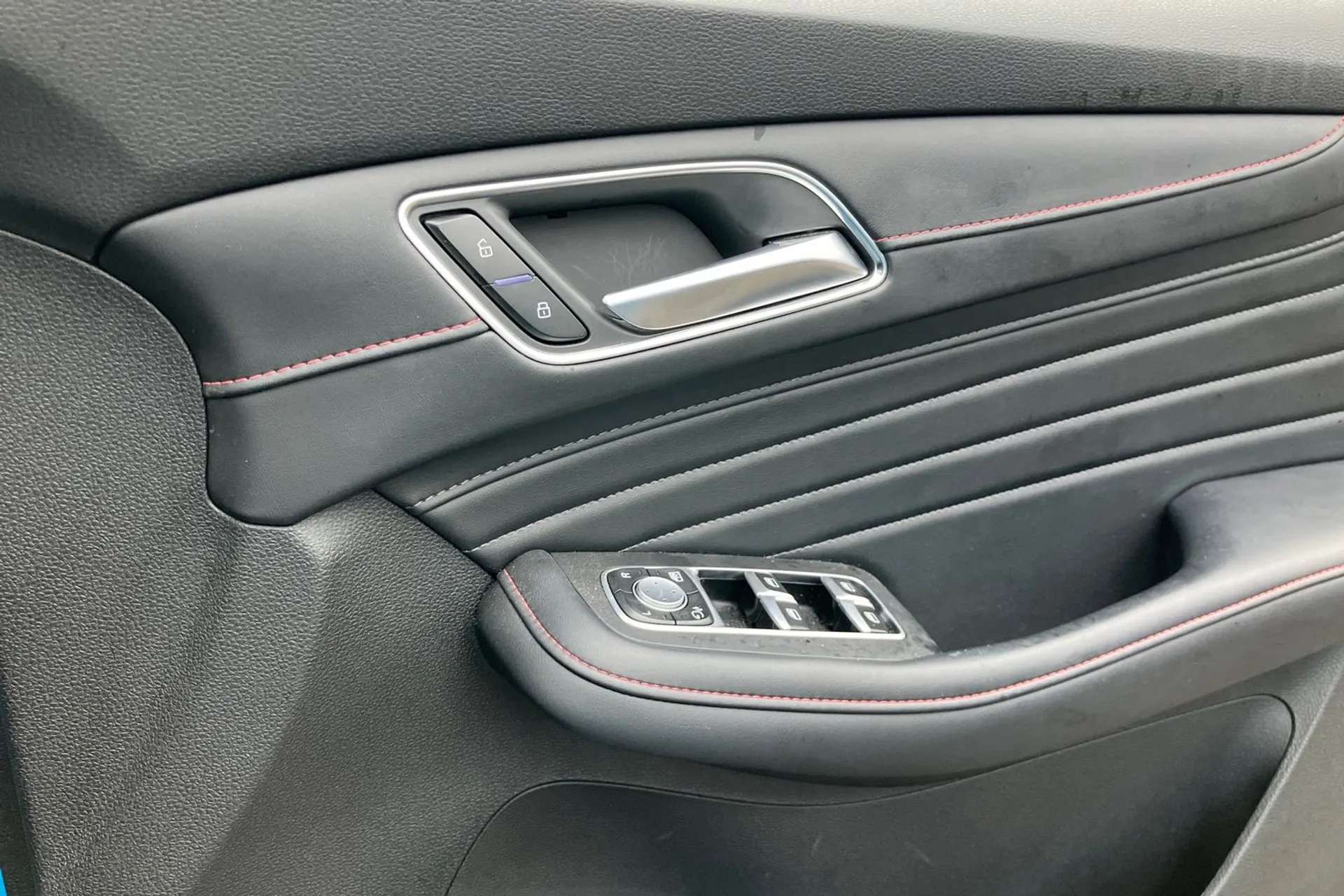2023 MG MOTOR UK HS 2023 MG MOTOR UK HS