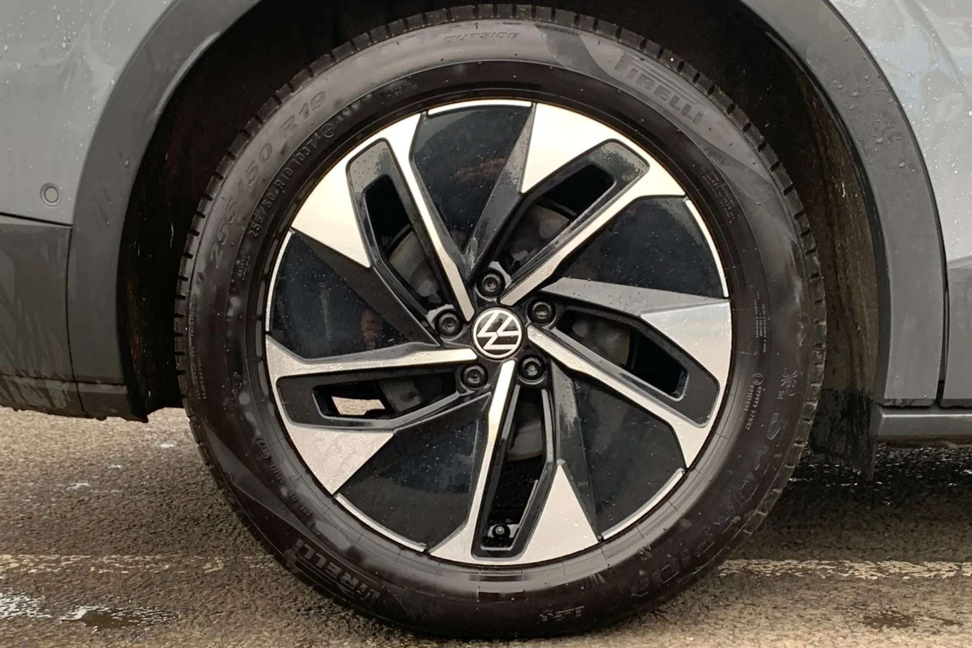 2023 VOLKSWAGEN ID.4 2023 VOLKSWAGEN ID.4