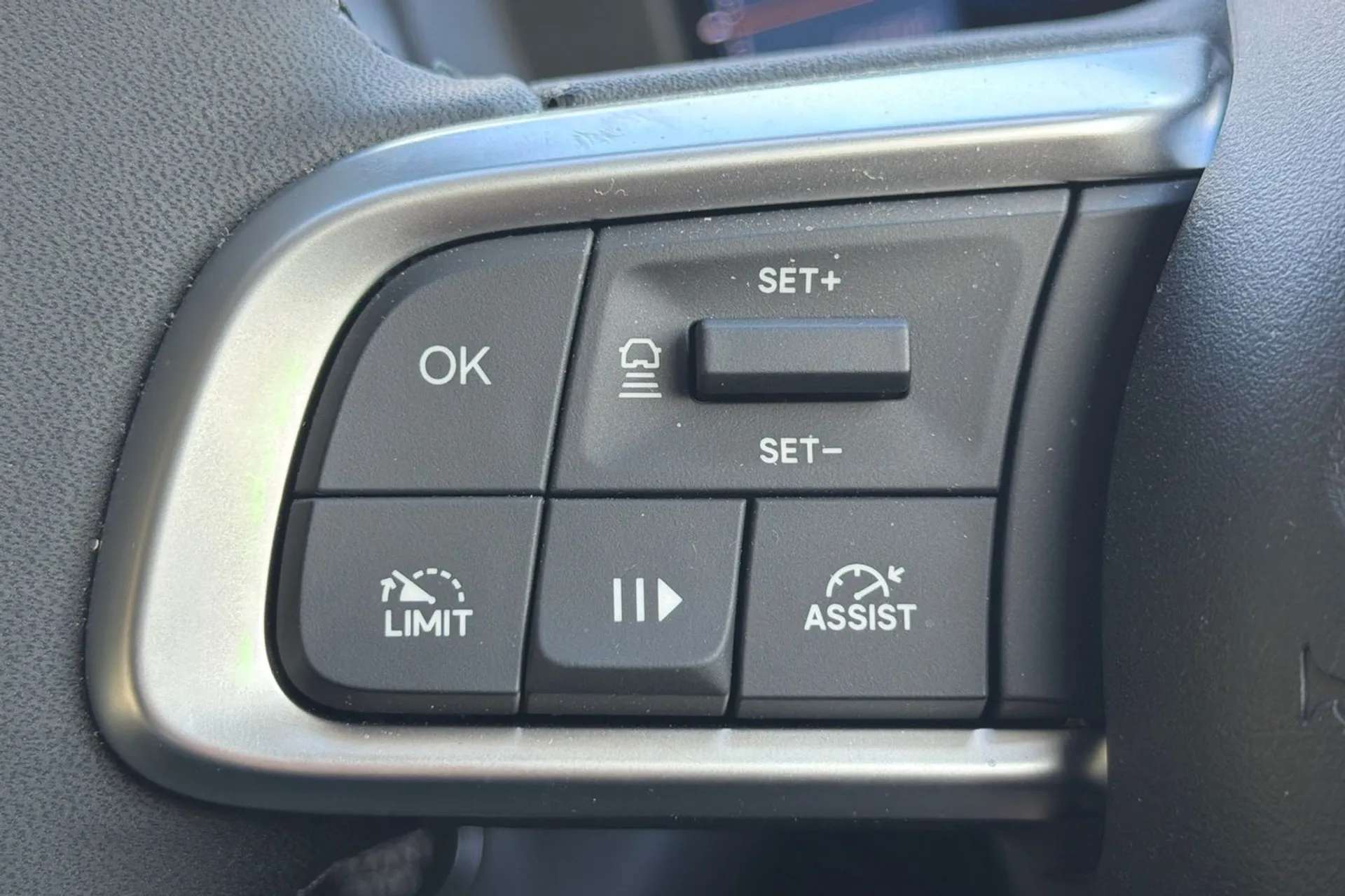 2026 JEEP AVENGER 2026 JEEP AVENGER