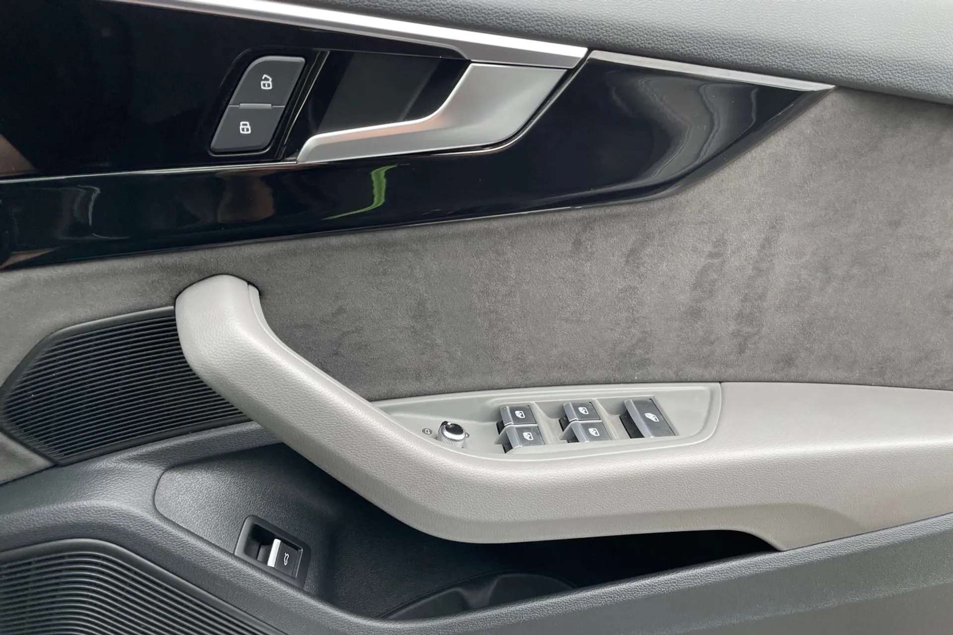 2021 AUDI A5 2021 AUDI A5