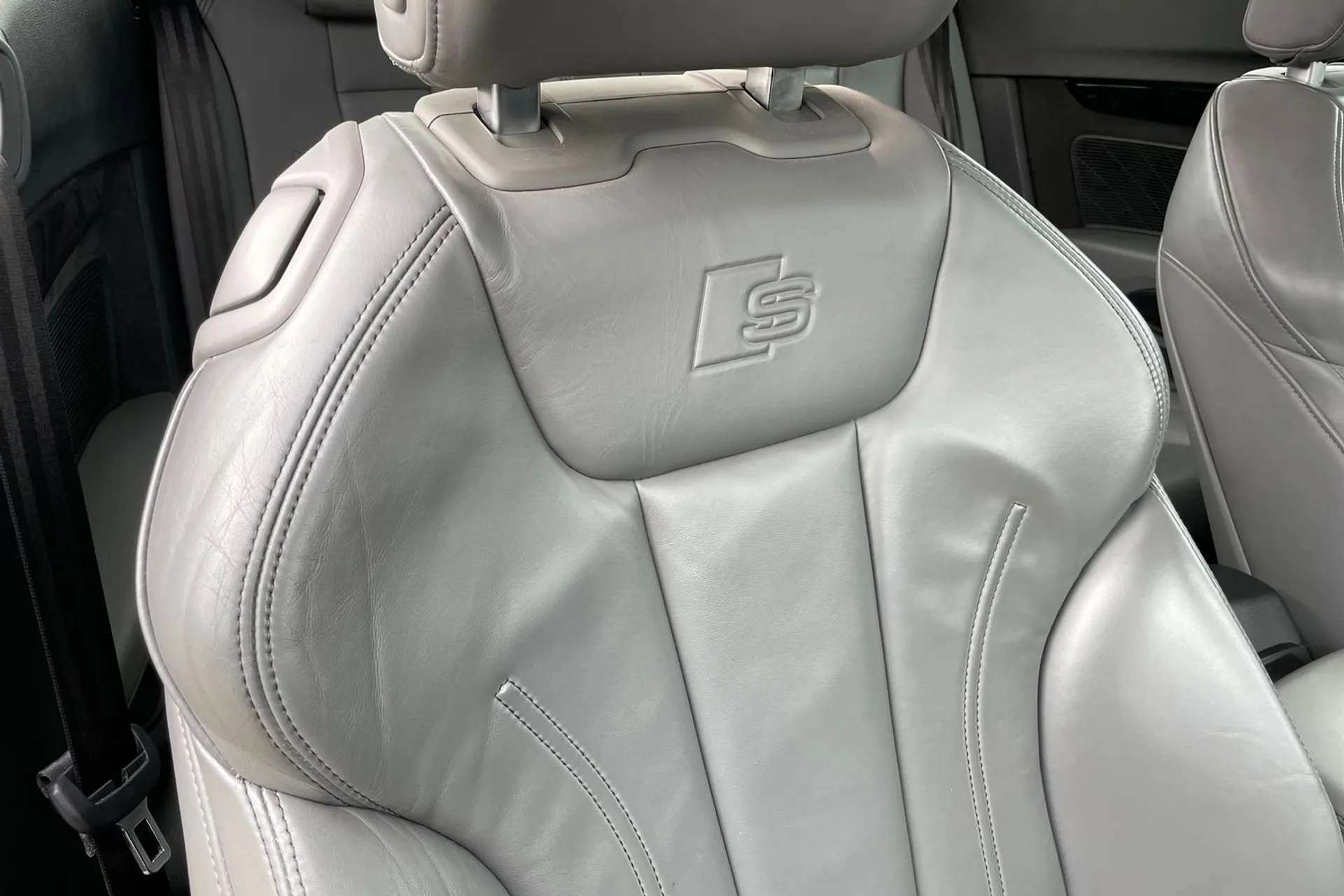 2021 AUDI A5 2021 AUDI A5