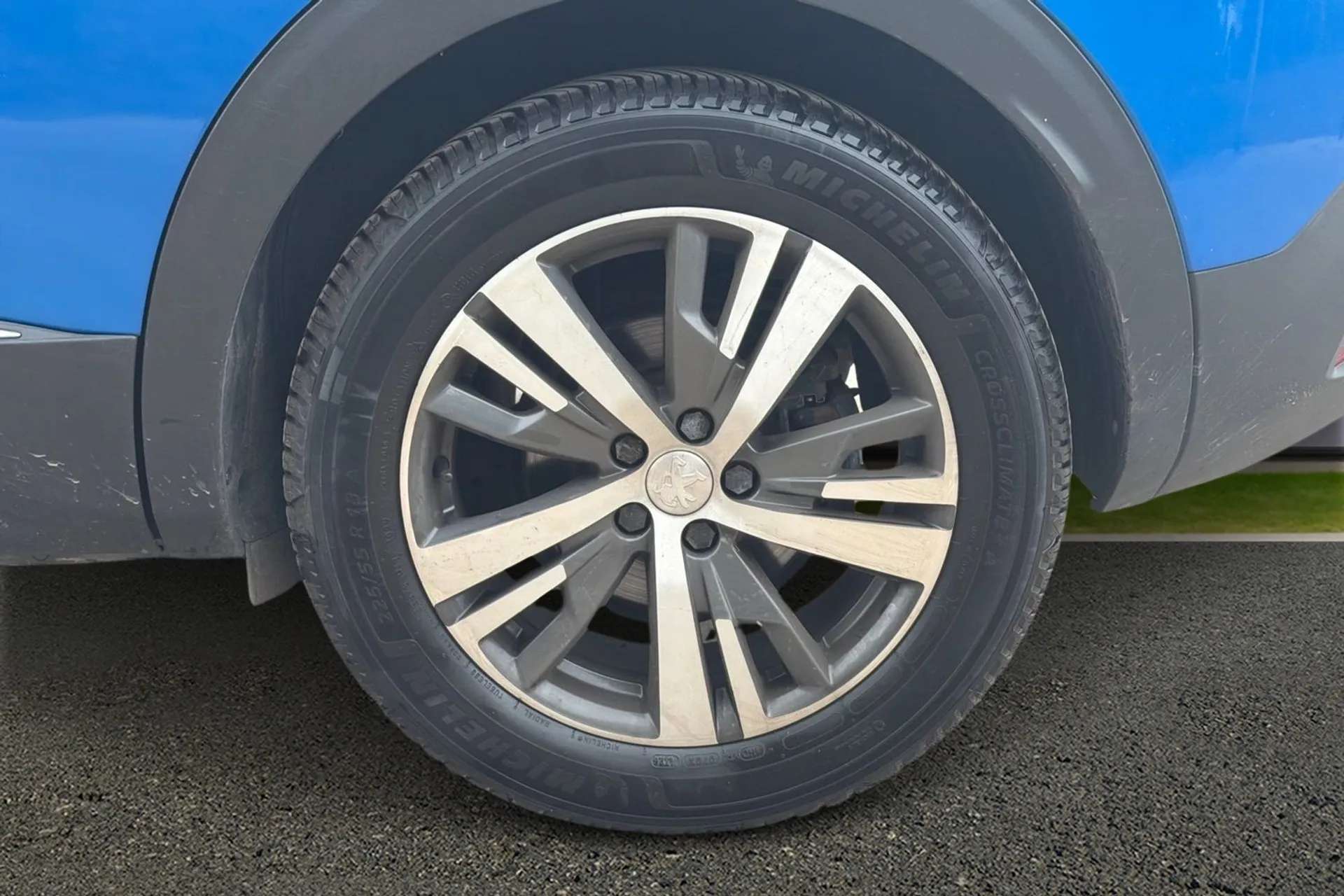 2022 PEUGEOT 3008 2022 PEUGEOT 3008
