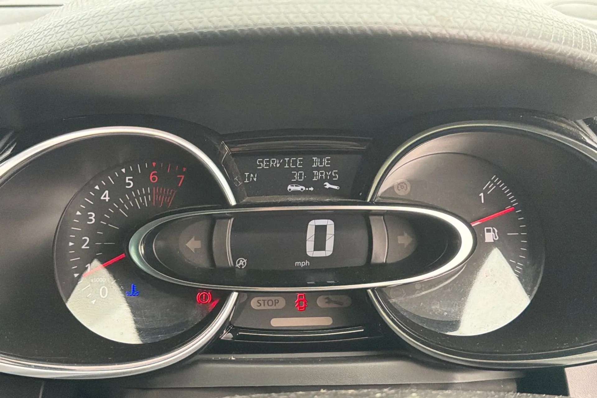 2019 RENAULT CLIO 2019 RENAULT CLIO