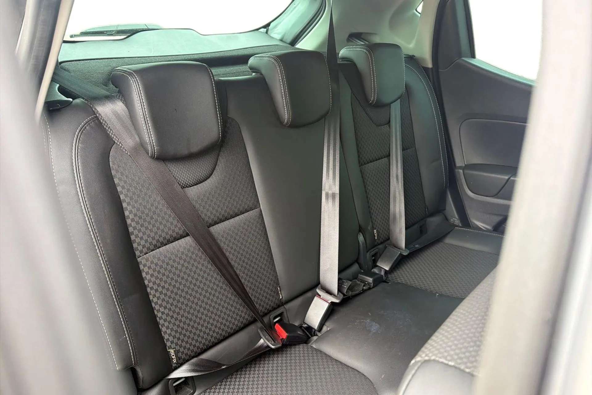 2019 RENAULT CLIO 2019 RENAULT CLIO