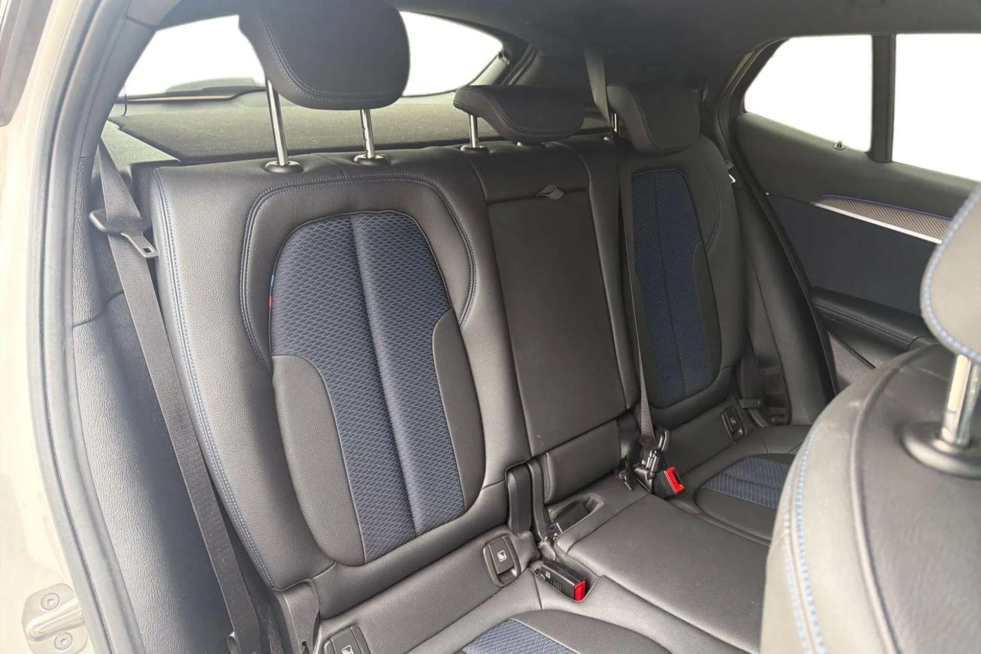 2022 BMW X2 2022 BMW X2