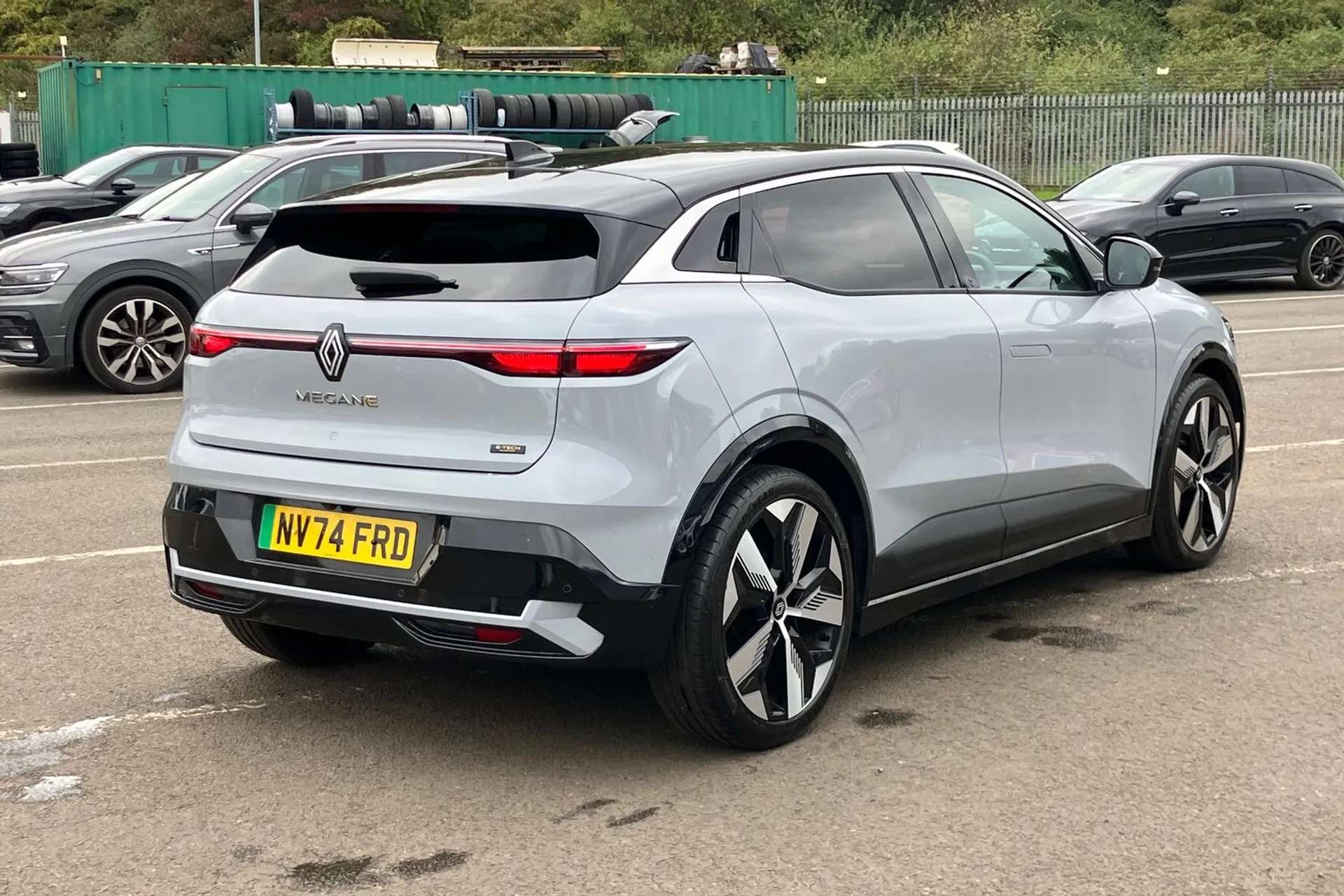 2024 RENAULT MEGANE E-TECH 2024 RENAULT MEGANE E-TECH