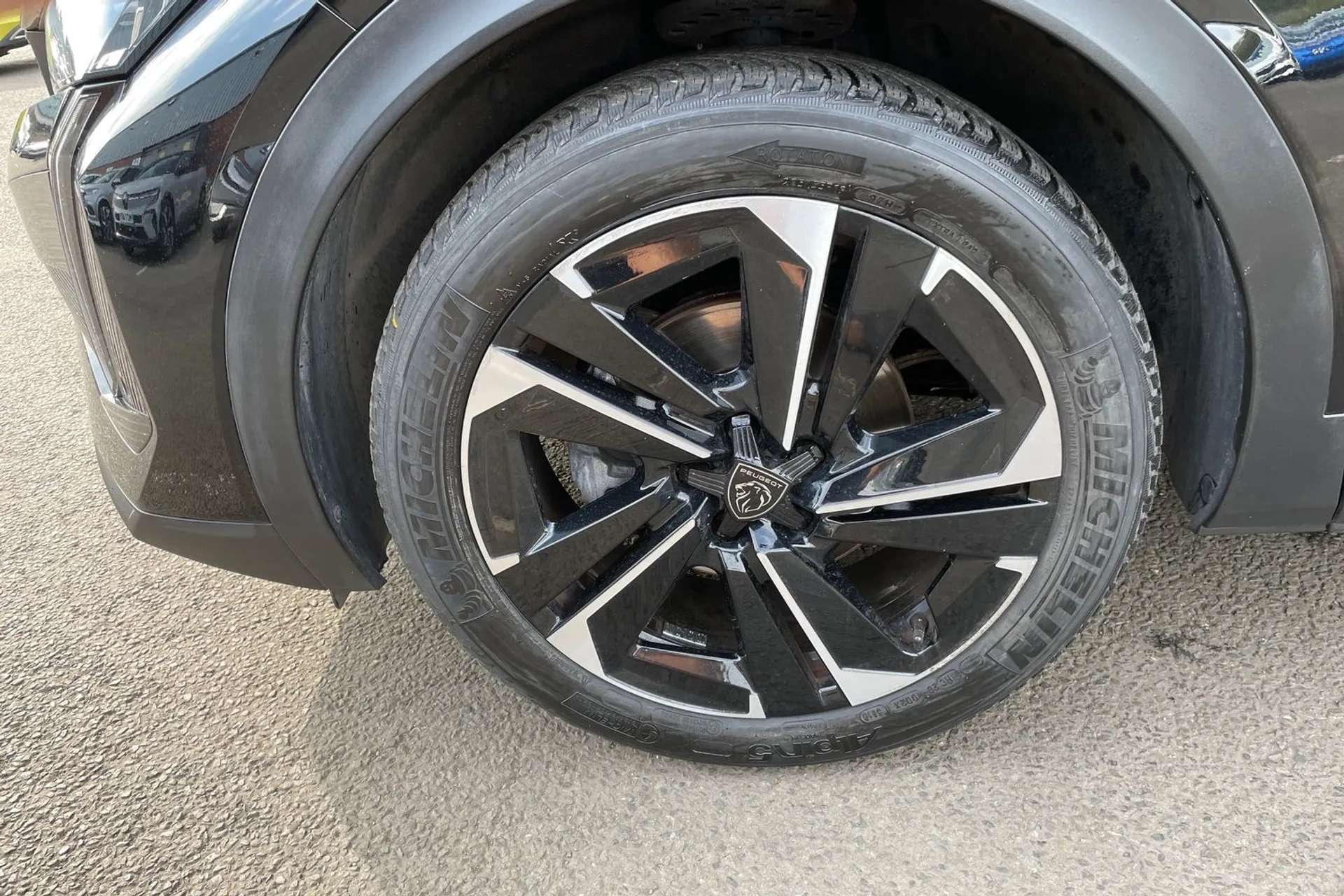 2023 PEUGEOT 408 2023 PEUGEOT 408
