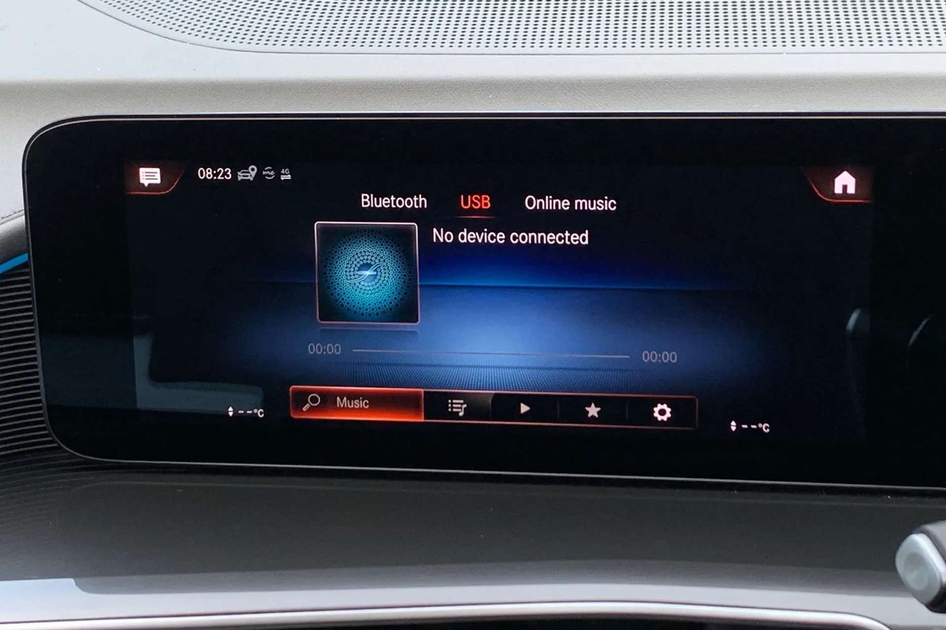 2021 MERCEDES-BENZ EQC 2021 MERCEDES-BENZ EQC