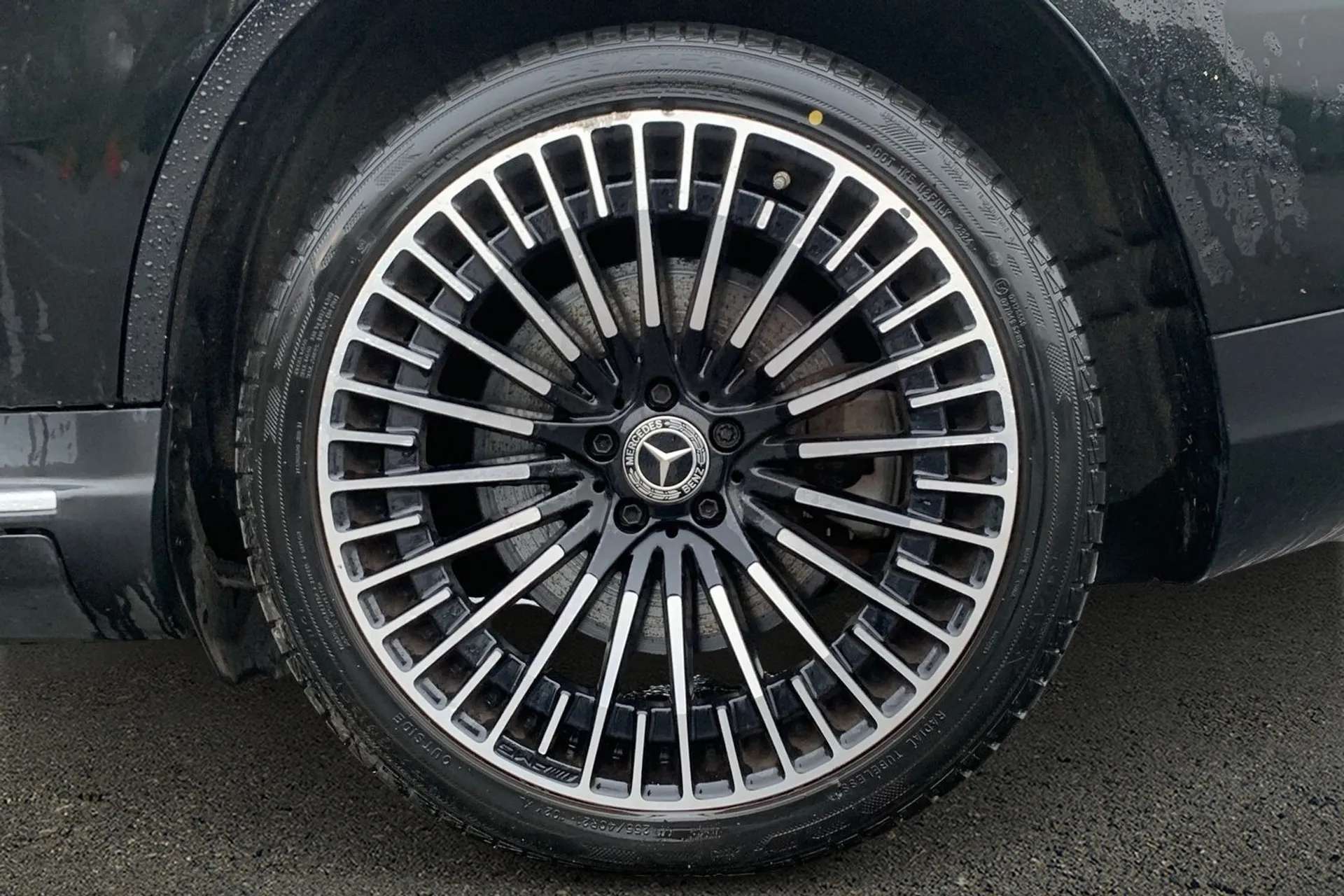 2021 MERCEDES-BENZ EQC 2021 MERCEDES-BENZ EQC