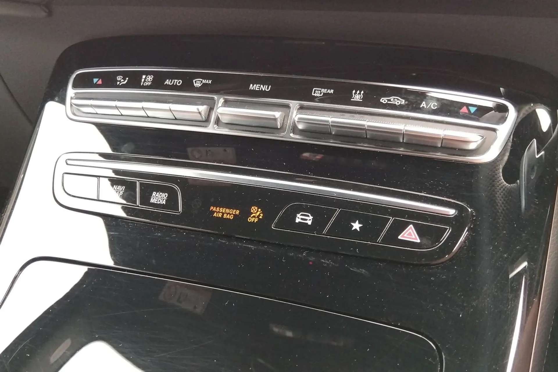 2023 MERCEDES-BENZ EQC 2023 MERCEDES-BENZ EQC