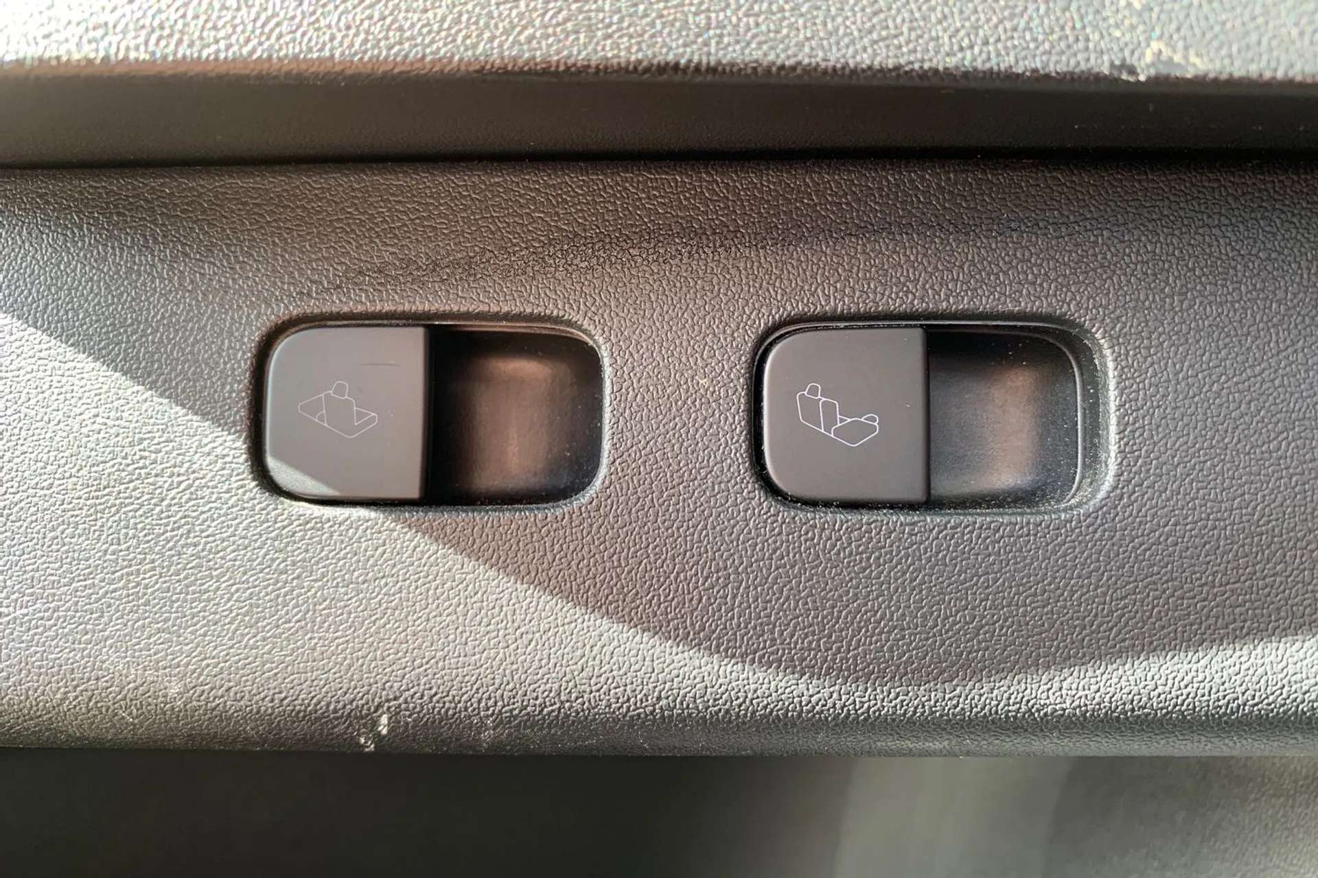 2022 TESLA MODEL Y 2022 TESLA MODEL Y