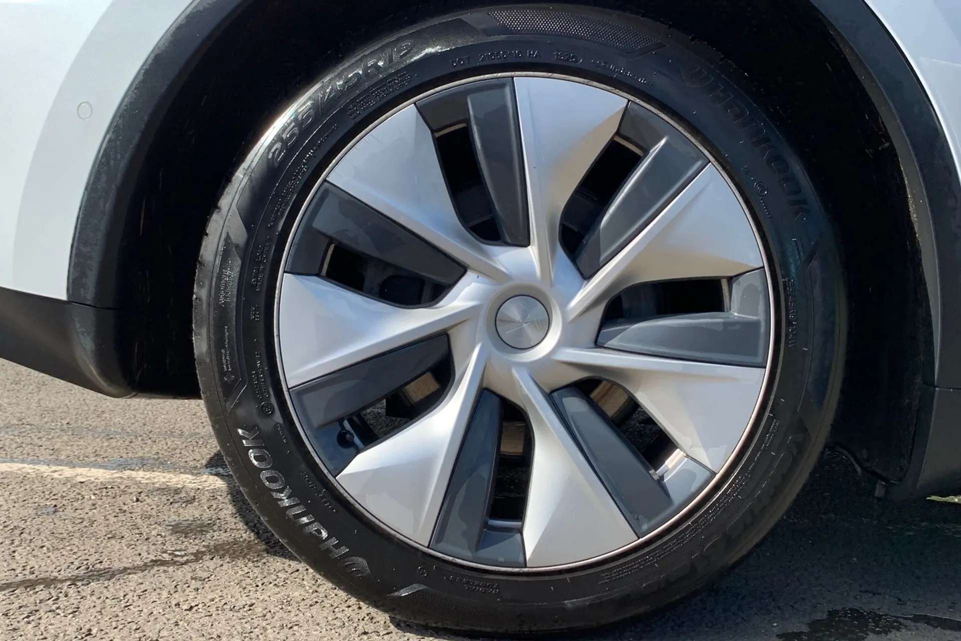 2022 TESLA MODEL Y 2022 TESLA MODEL Y