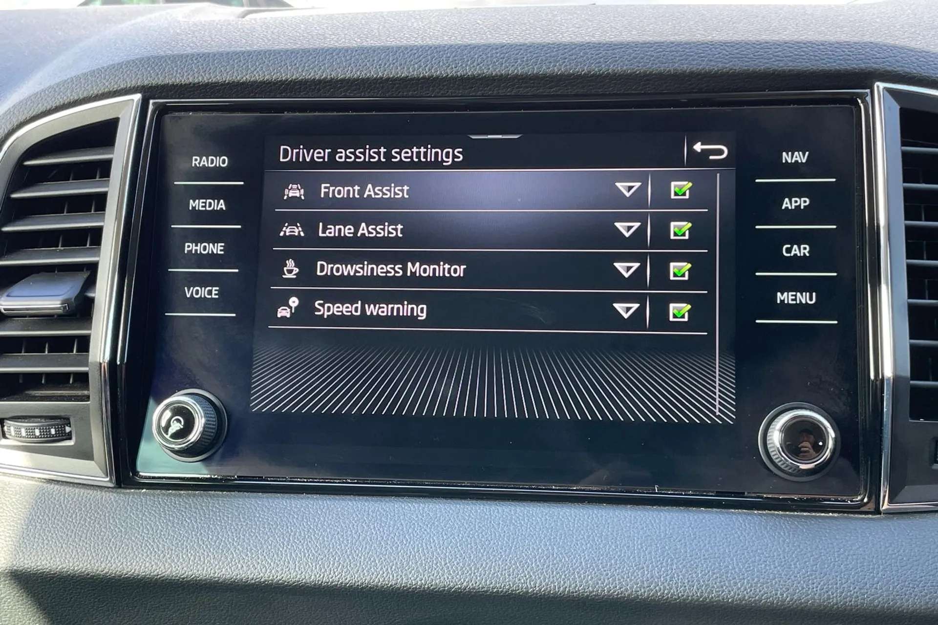2024 SKODA KAROQ 2024 SKODA KAROQ