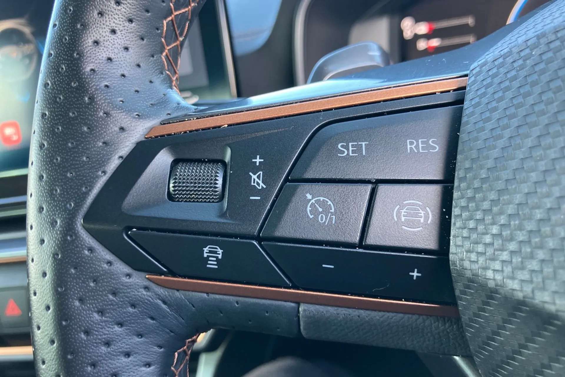 2024 CUPRA FORMENTOR 2024 CUPRA FORMENTOR