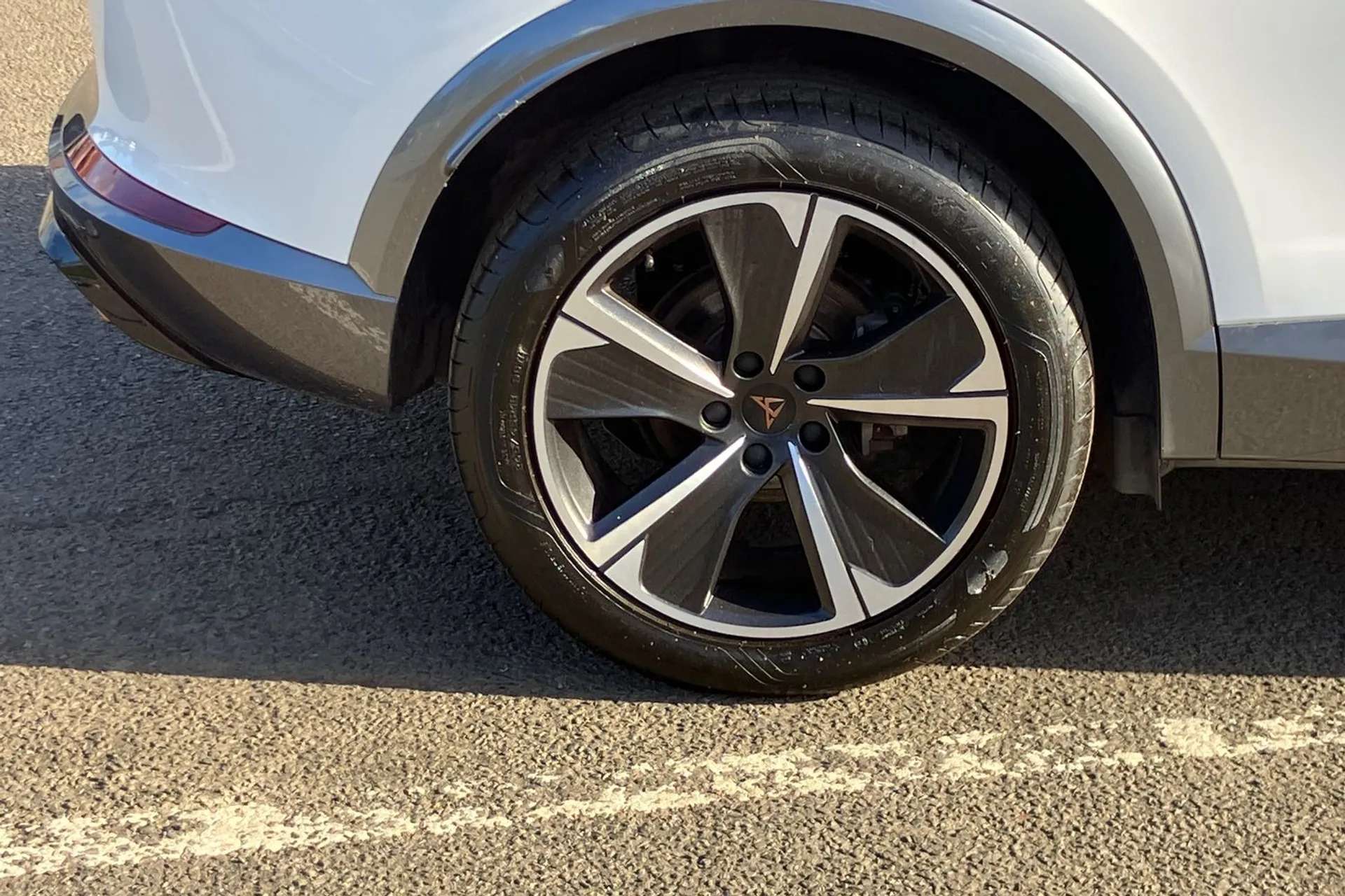 2024 CUPRA FORMENTOR 2024 CUPRA FORMENTOR