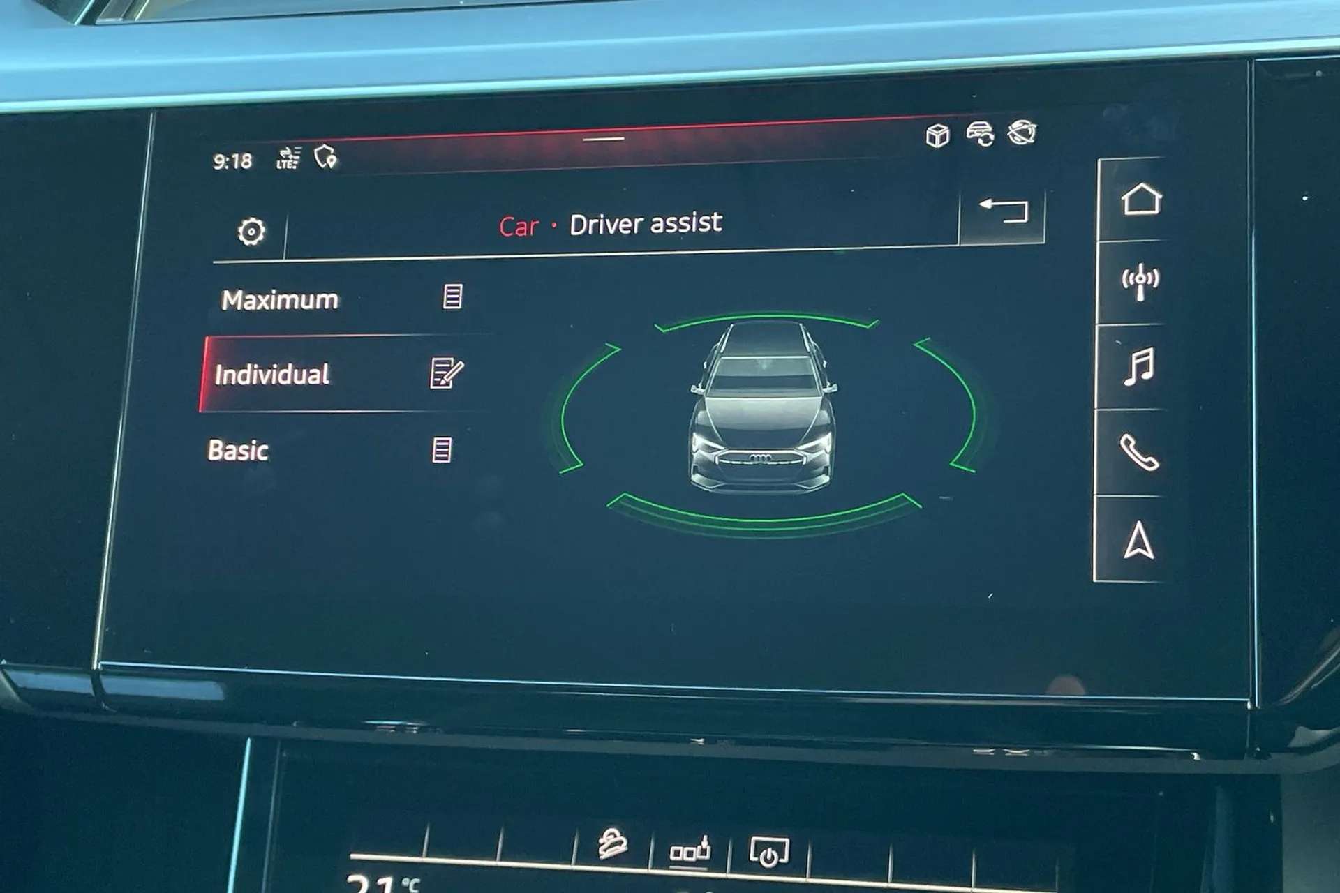2021 AUDI E-TRON 2021 AUDI E-TRON