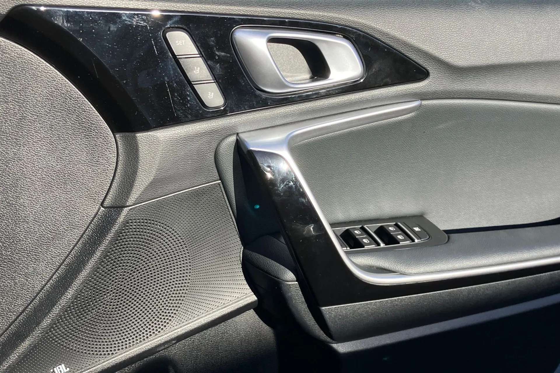2023 KIA XCEED 2023 KIA XCEED