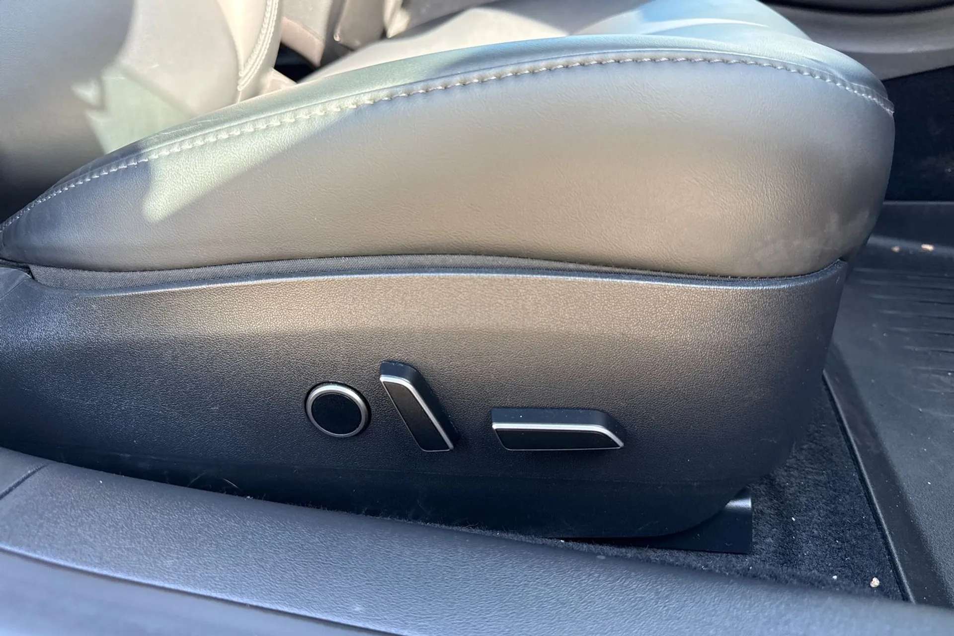 2023 TESLA MODEL 3 2023 TESLA MODEL 3