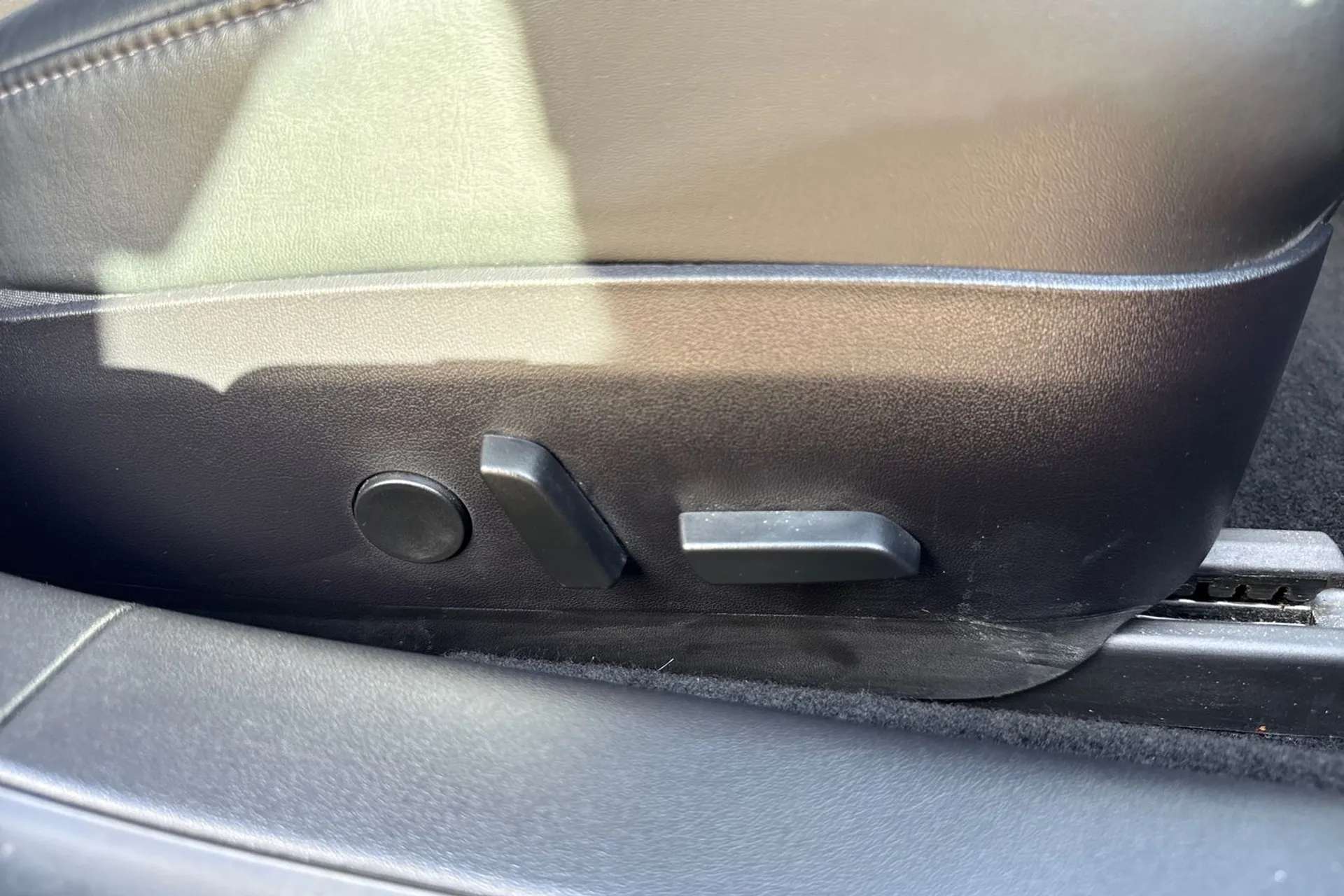 2019 TESLA MODEL 3 2019 TESLA MODEL 3