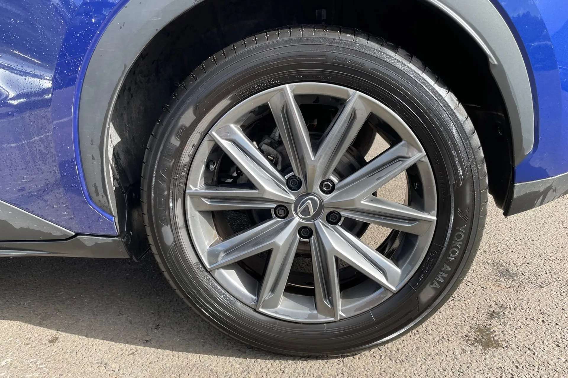 2024 LEXUS LBX 2024 LEXUS LBX