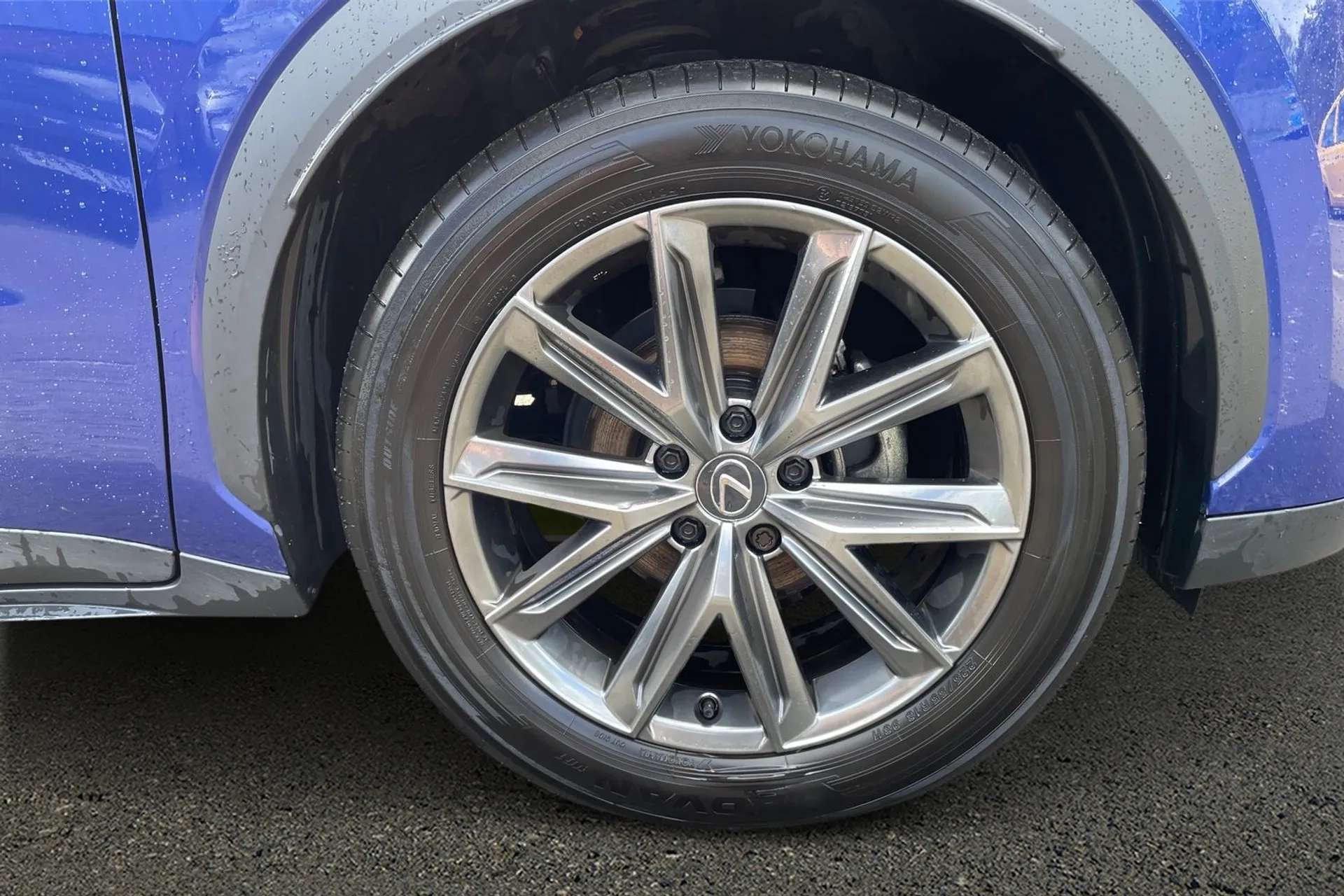 2024 LEXUS LBX 2024 LEXUS LBX