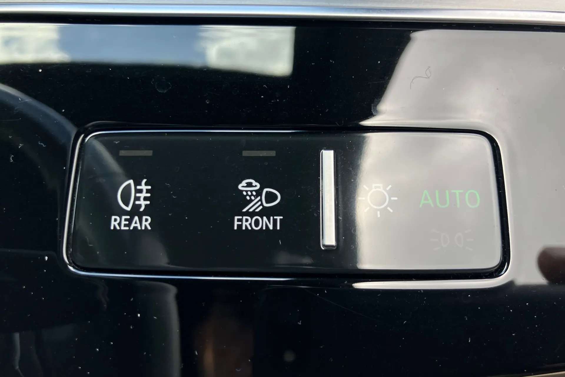 2021 AUDI E-TRON 2021 AUDI E-TRON